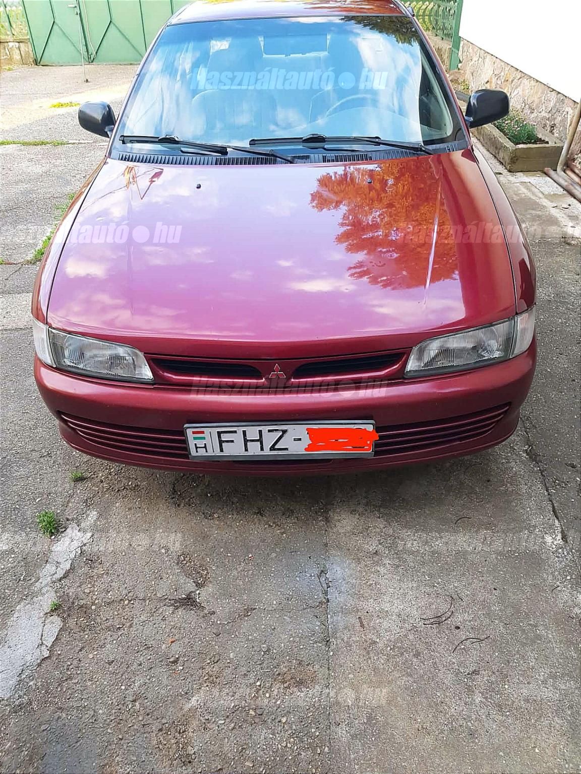 MITSUBISHI LANCER 1995/10 - 1