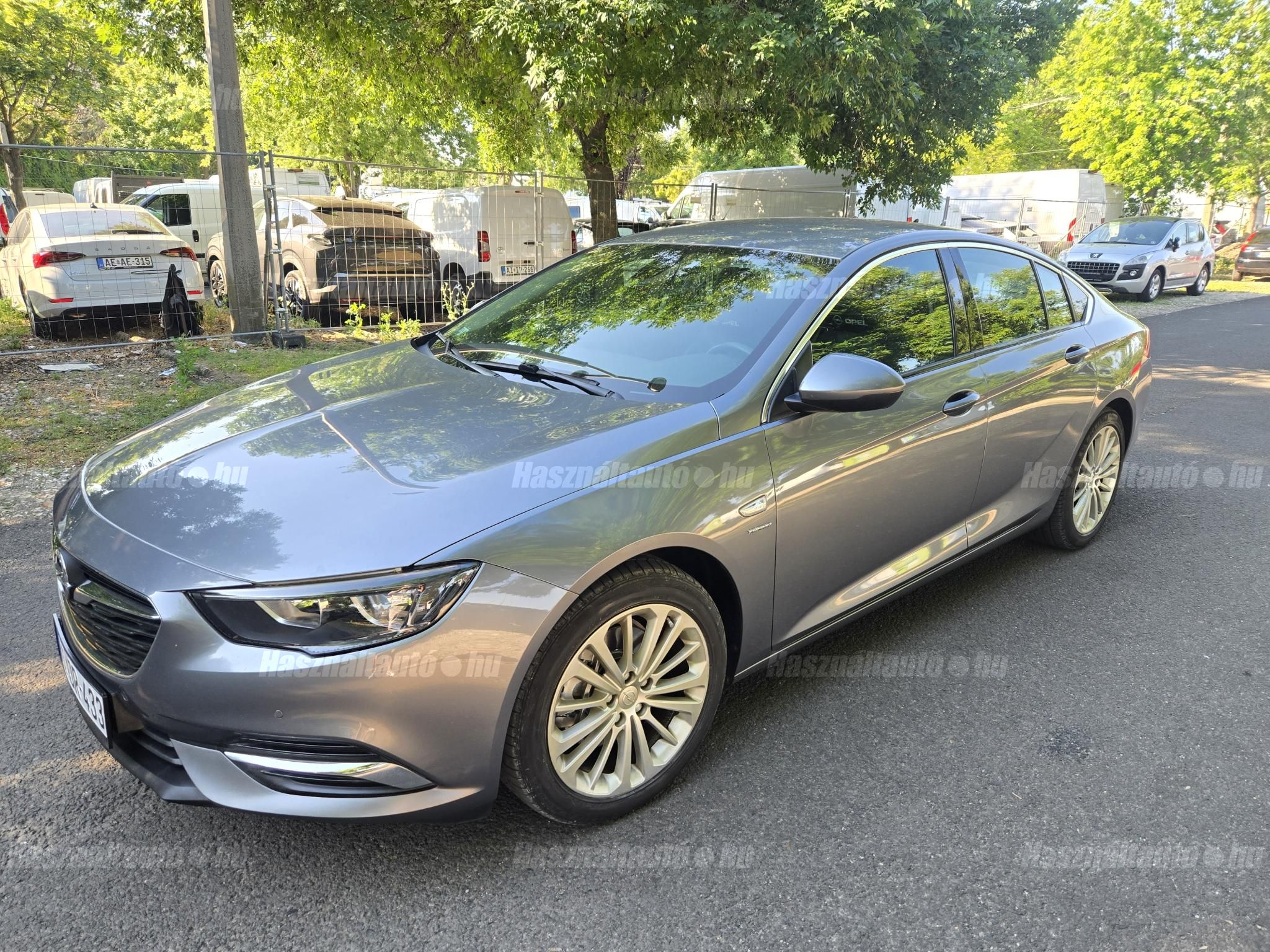 OPEL INSIGNIA 2019/6 - 1