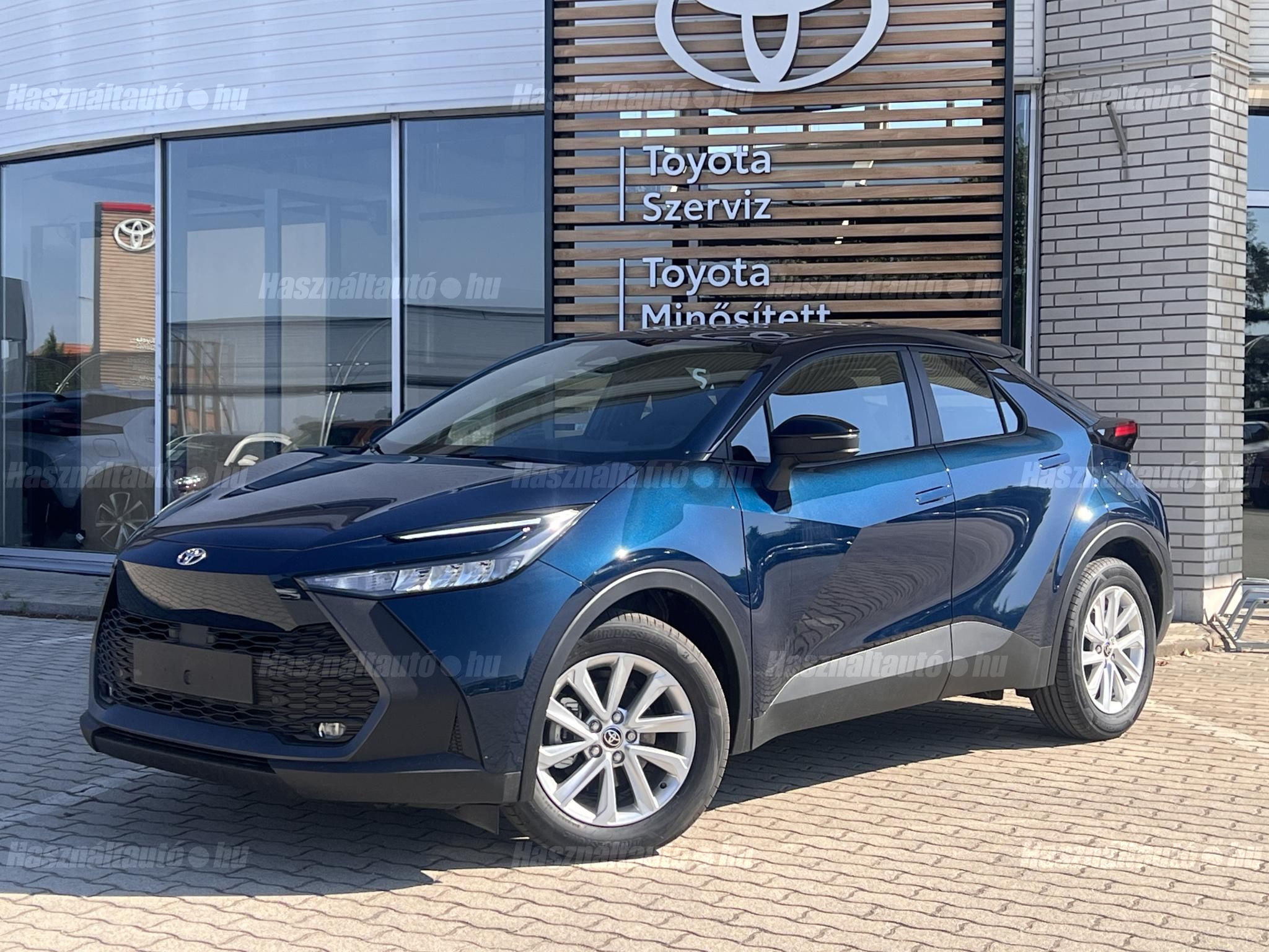 TOYOTA C-HR 2026/6 - 1