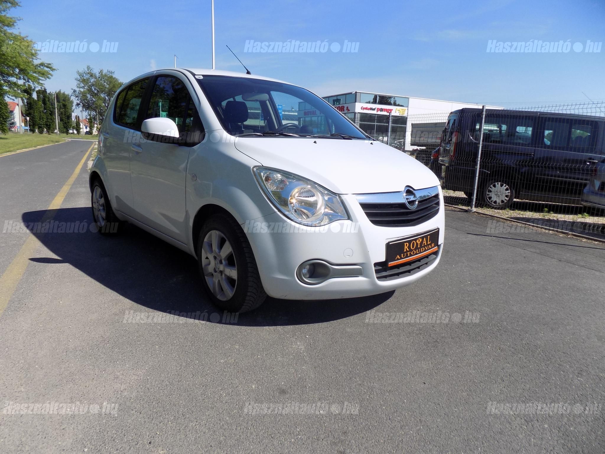 OPEL AGILA 2010/10 - 1