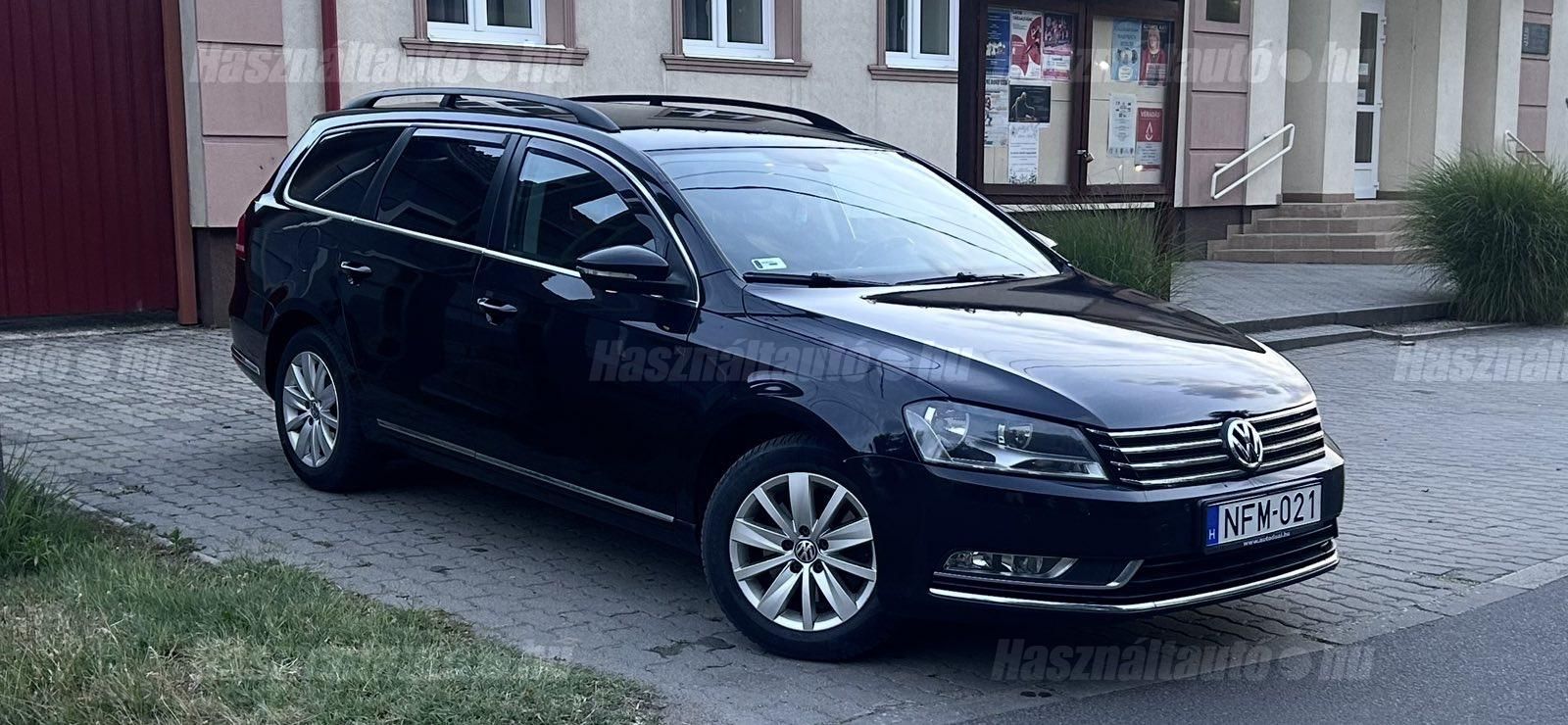 VOLKSWAGEN PASSAT VII 2012/8 - 1