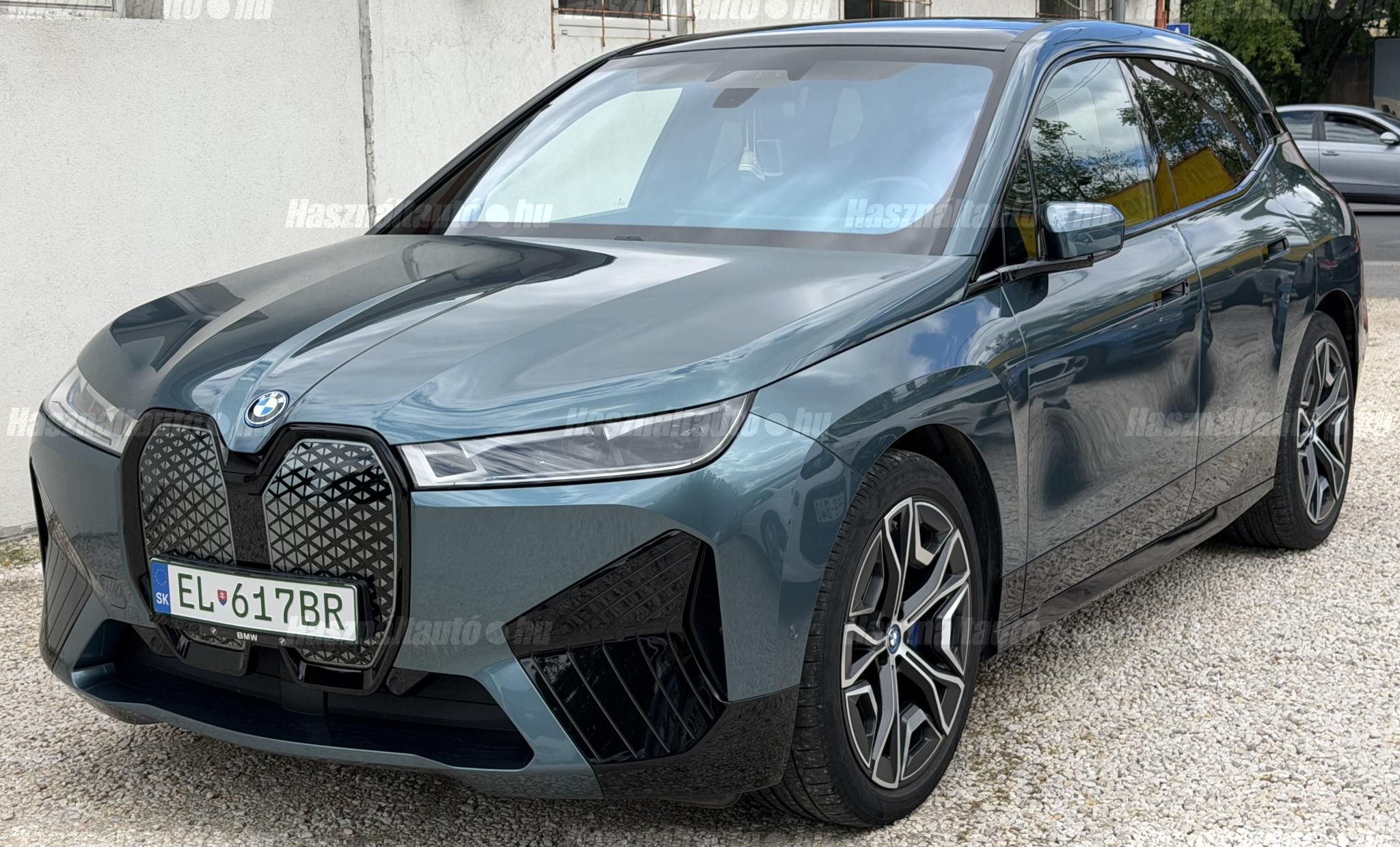 BMW IX 2022/6 - 1
