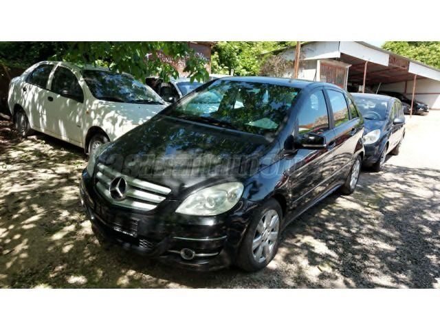 MERCEDES-BENZ B 200 2008/6 - 1