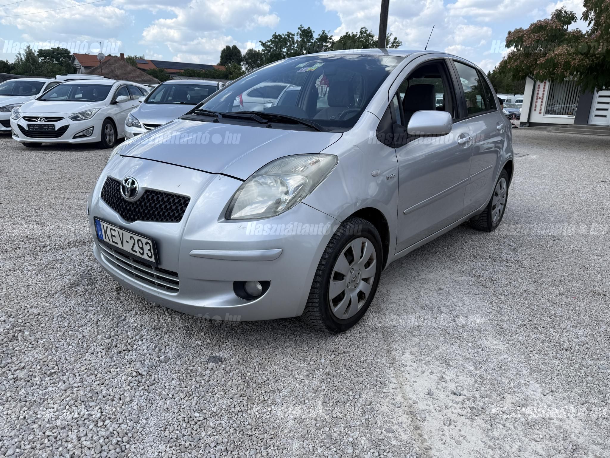 TOYOTA YARIS 2006/4 - 1
