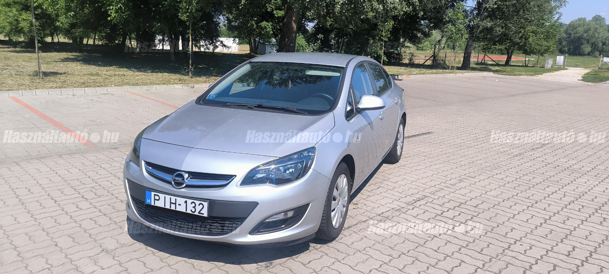 OPEL ASTRA J 2017/8 - 1