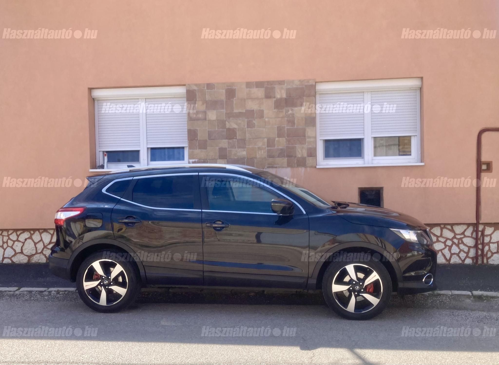 NISSAN QASHQAI 2016/3 - 1