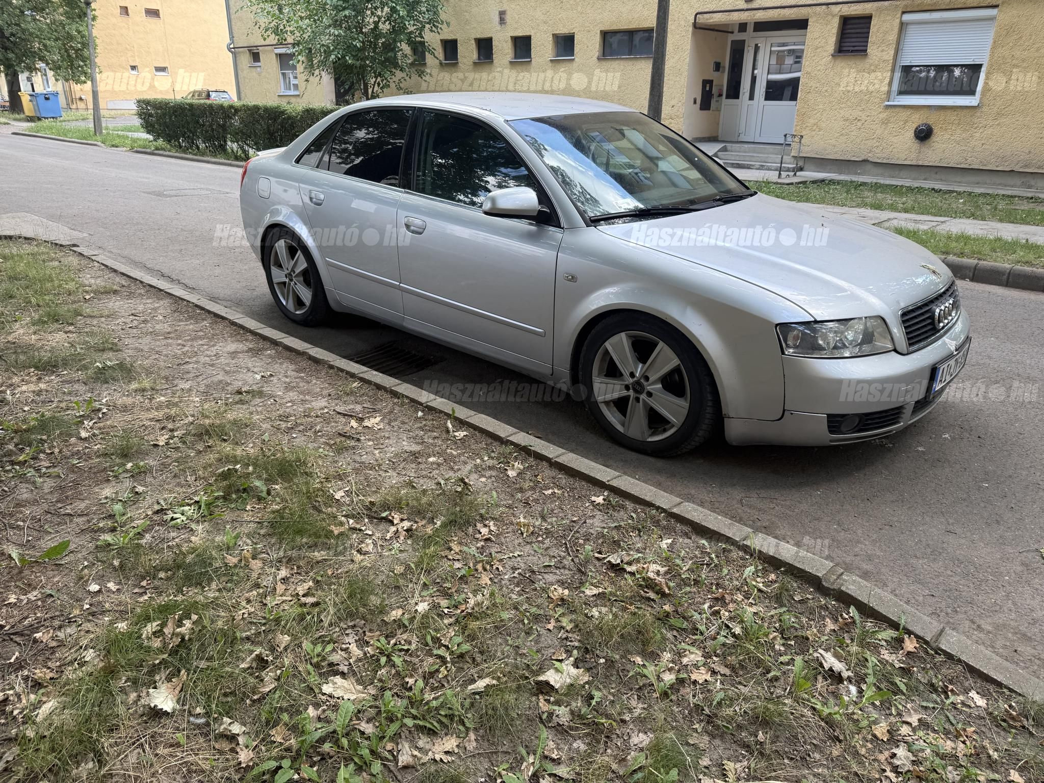AUDI A4 2003/12 - 1