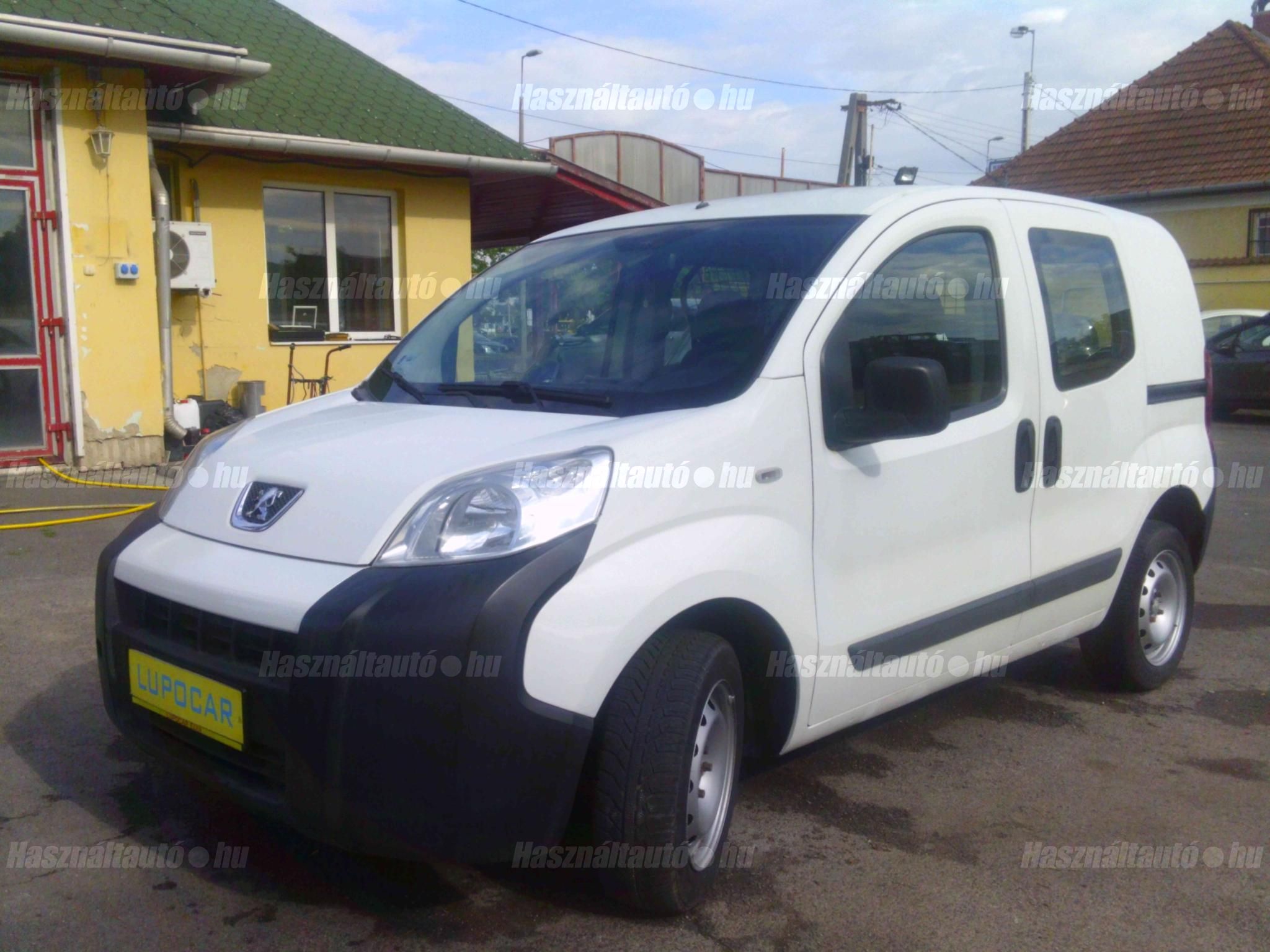PEUGEOT BIPPER 2010/11 - 1