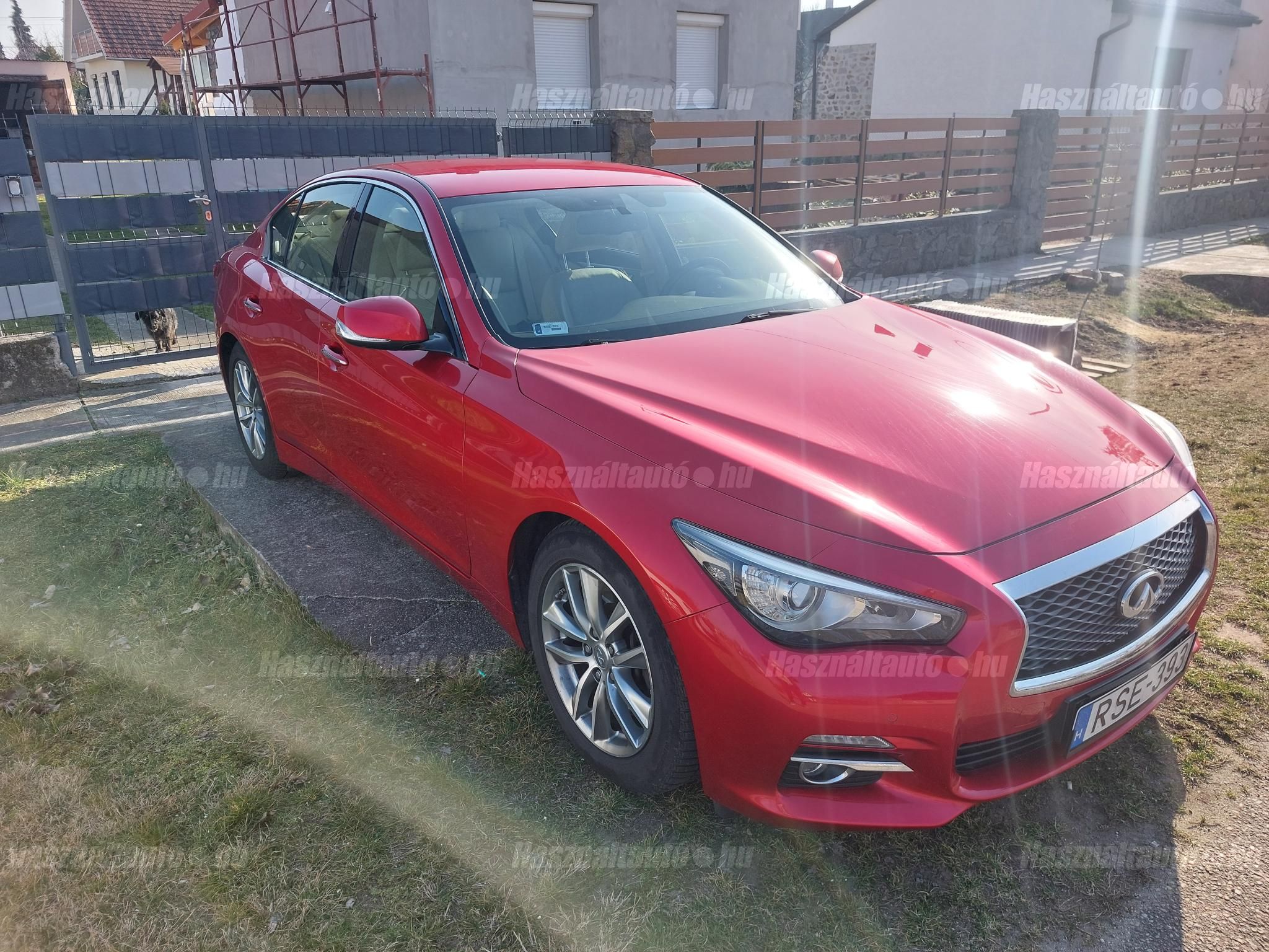 INFINITI Q50 2017/6 - 1