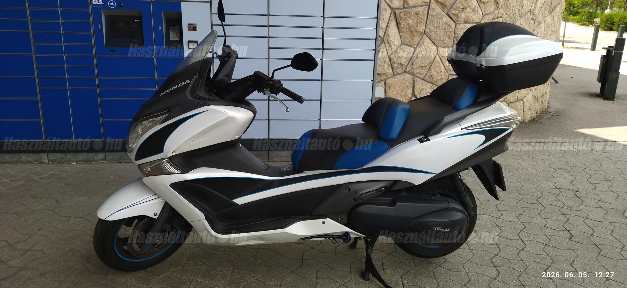 HONDA SILVER WING 400 2010/6 - 1