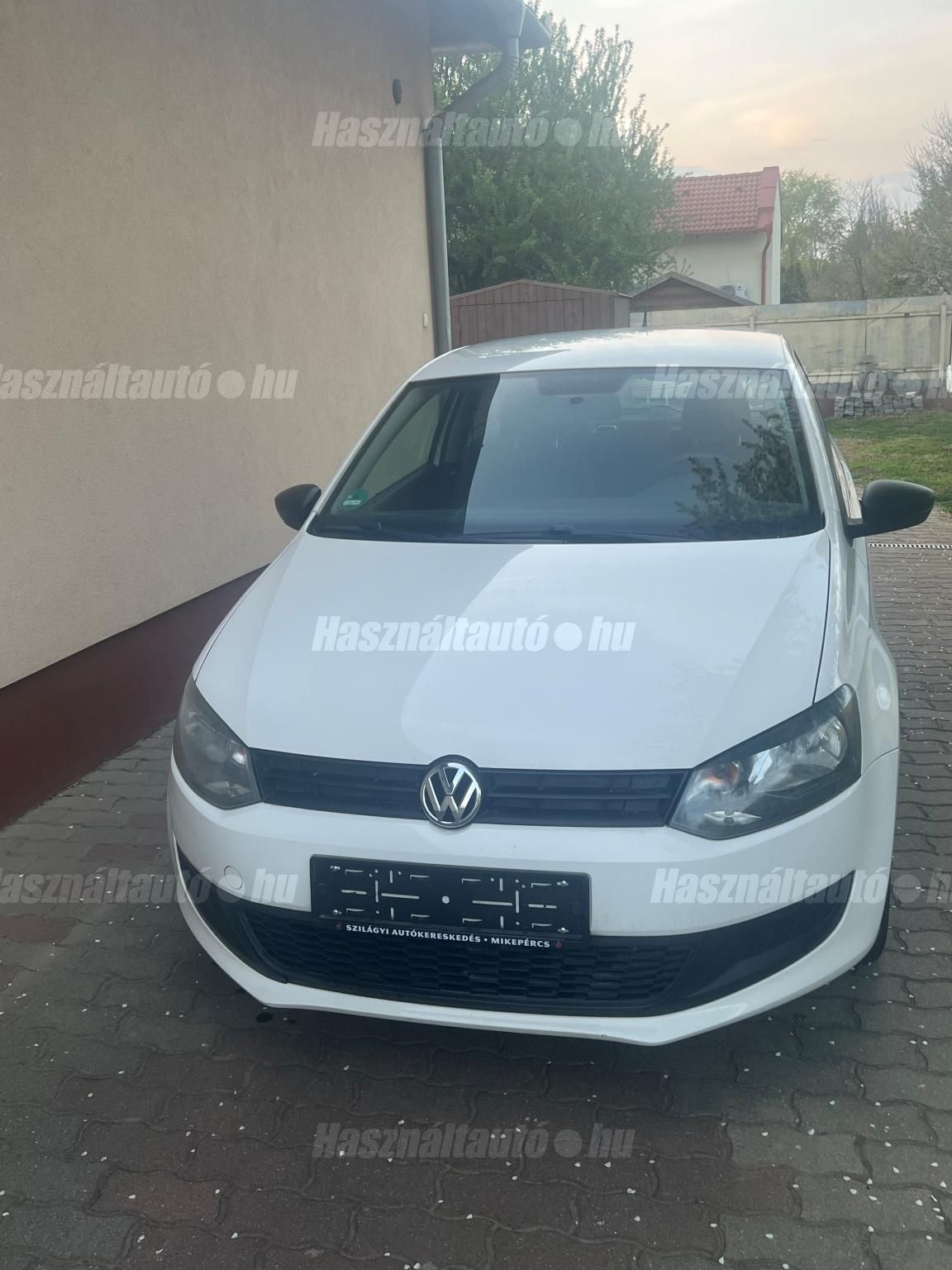 VOLKSWAGEN POLO 2012 - 1