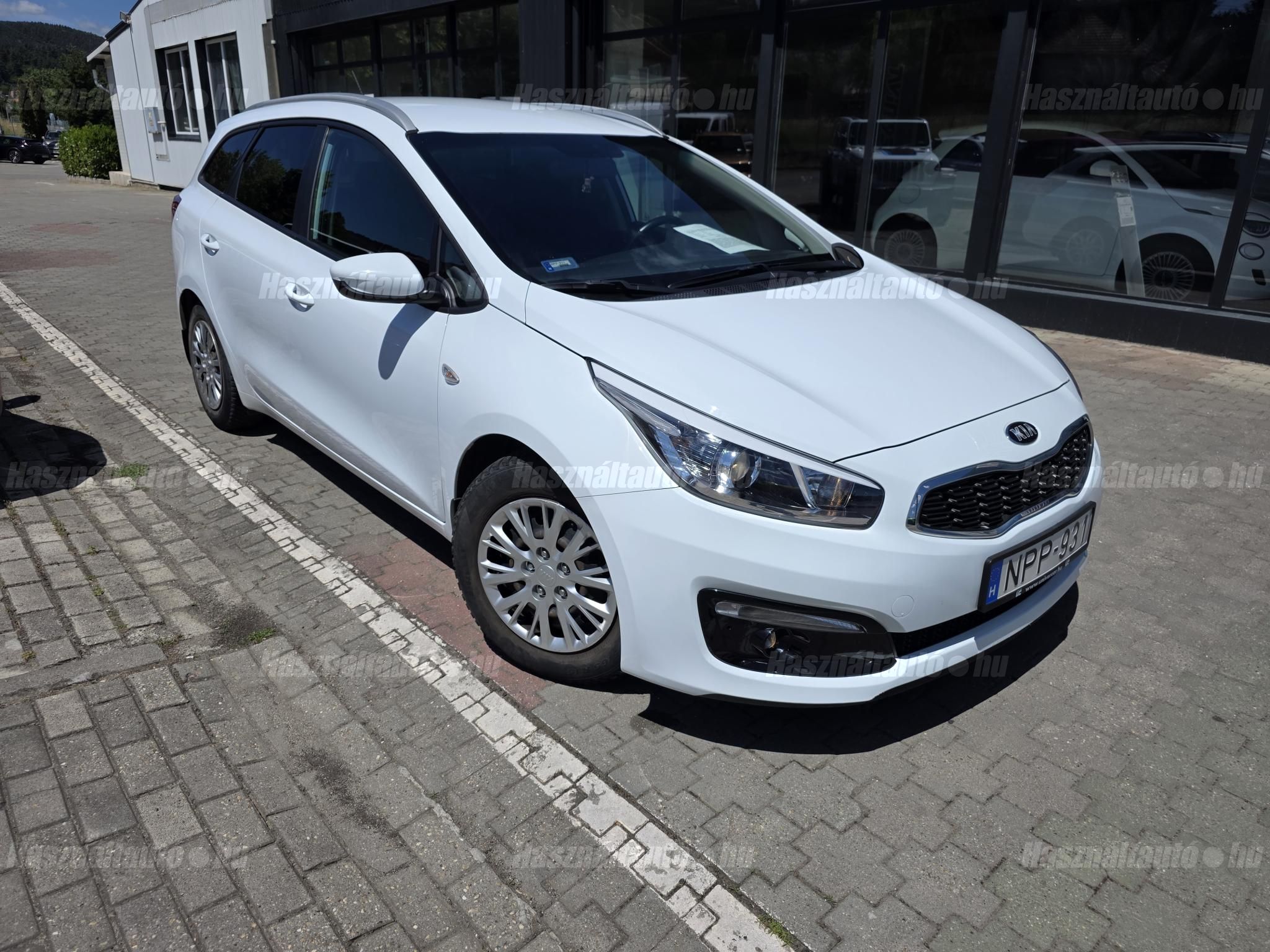 KIA CEE'D 2016/7 - 1