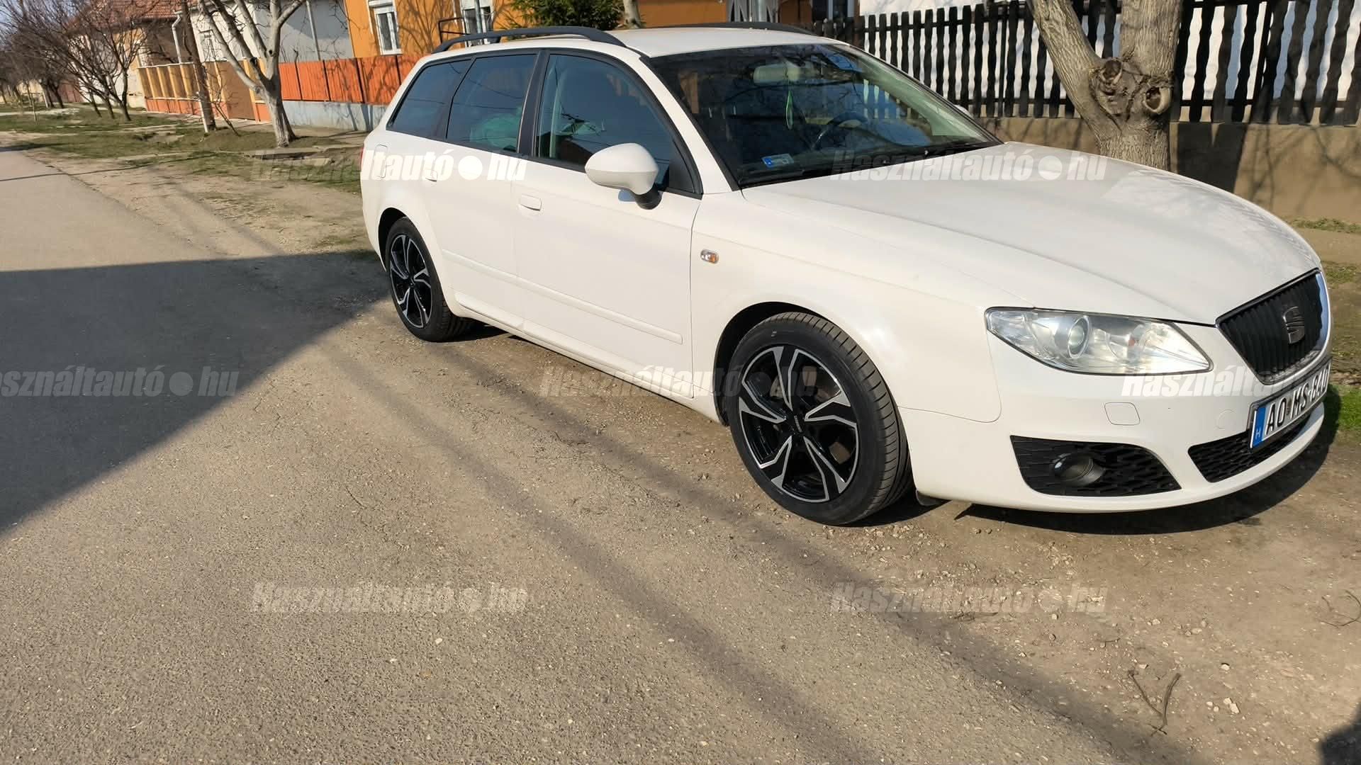 SEAT EXEO 2011/1 - 1