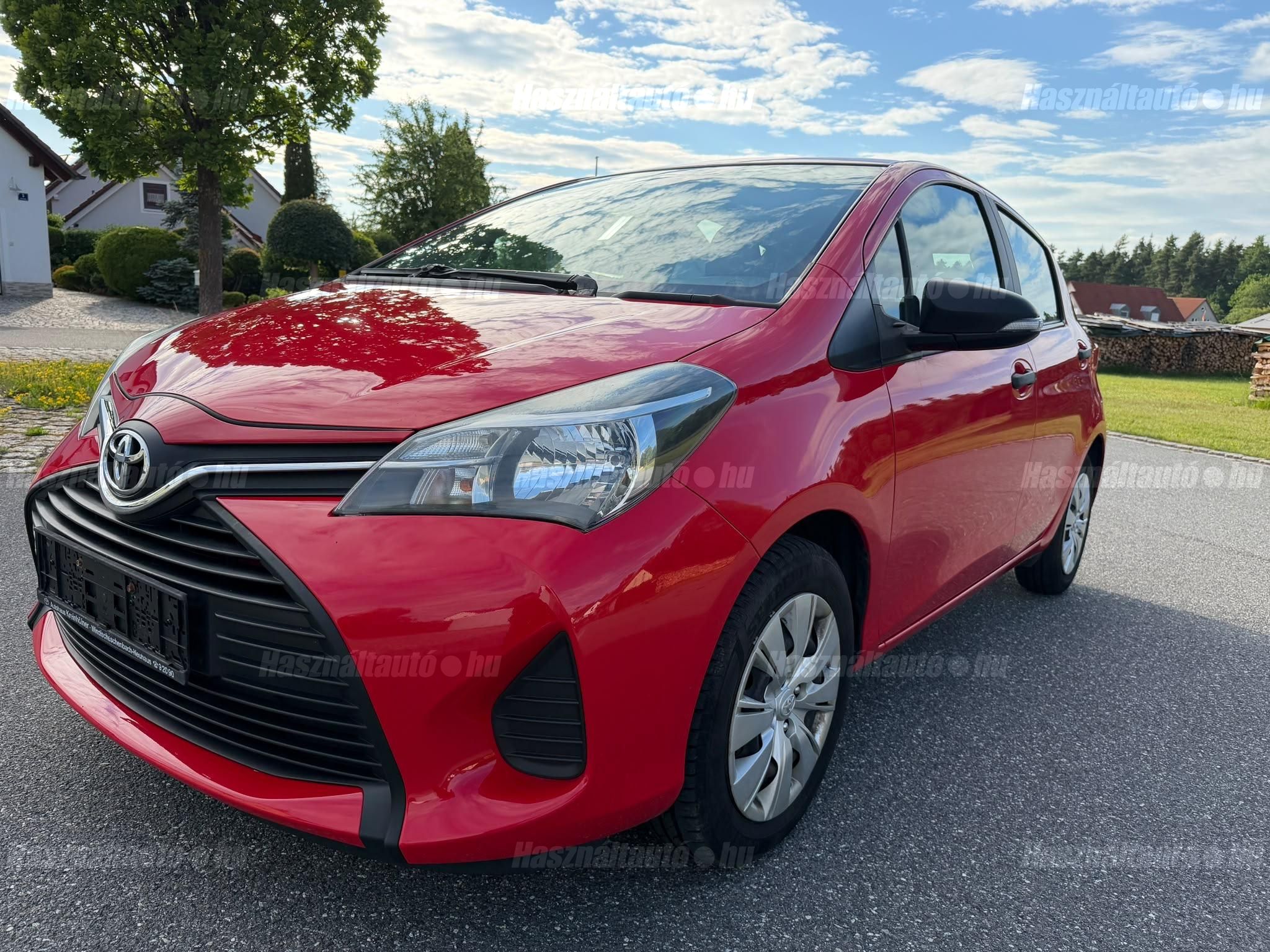 TOYOTA YARIS 2014/12 - 1