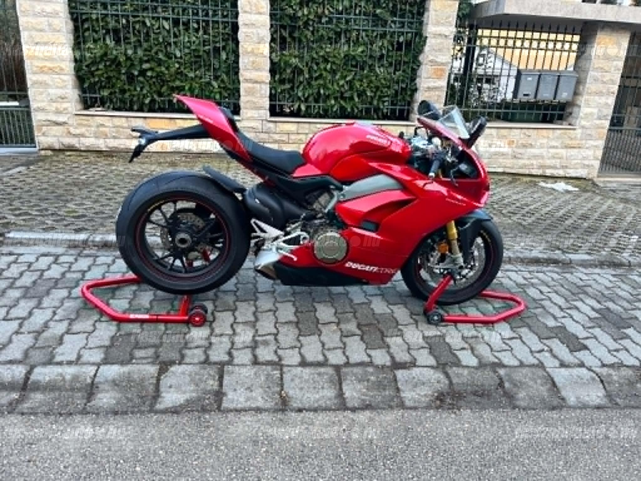 DUCATI PANIGALE V4 2020/2 - 1