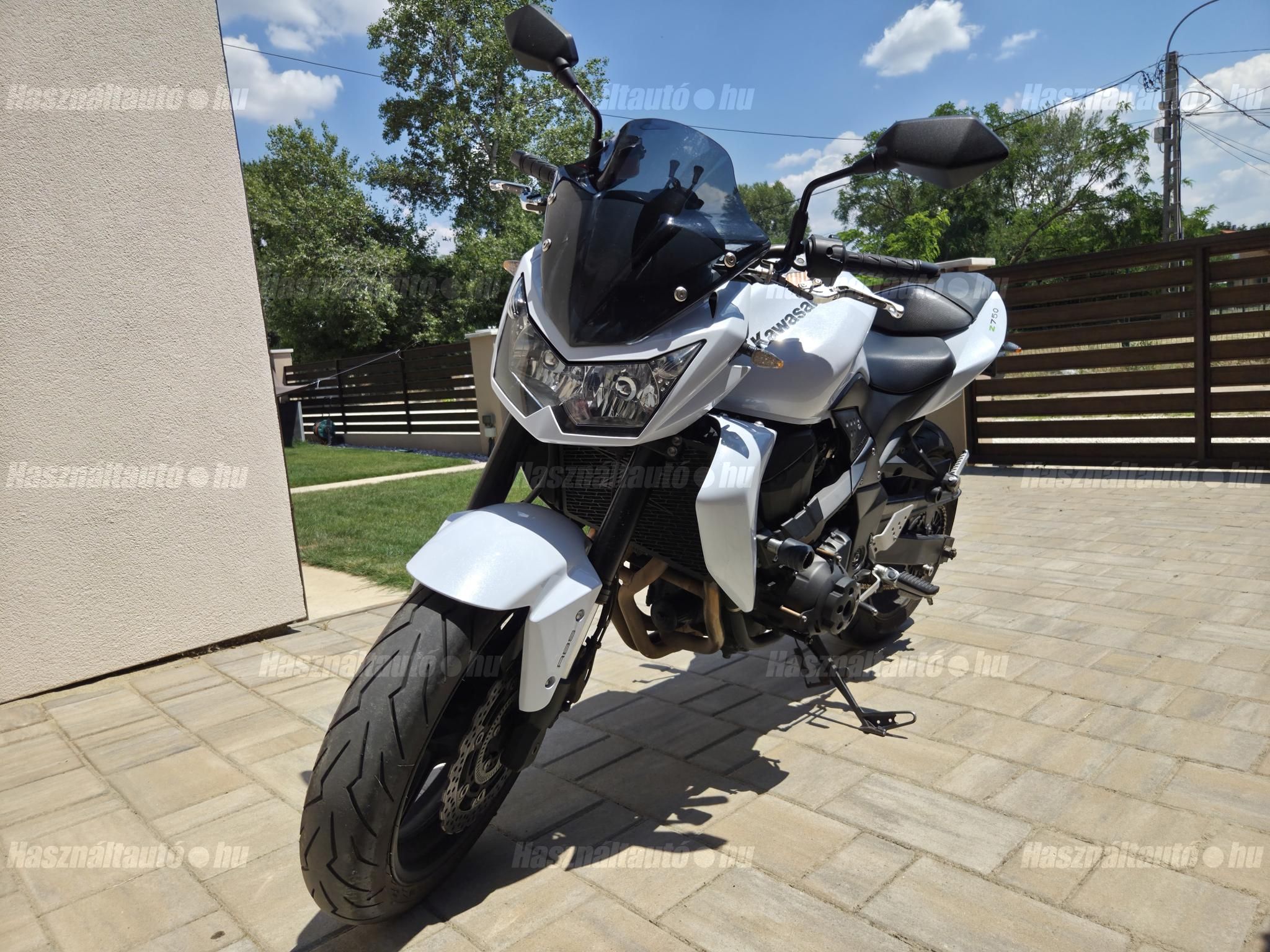 KAWASAKI Z 750 2012/10 - 1