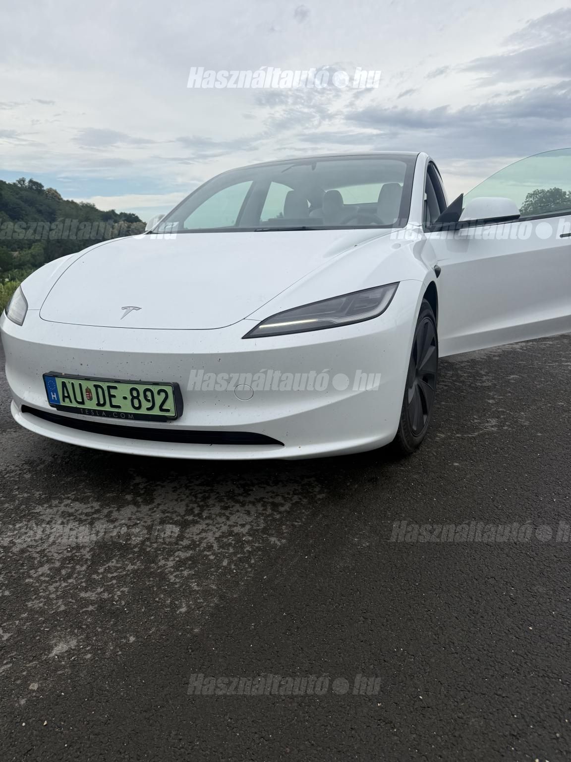 TESLA MODEL 3 2024/4 - 1