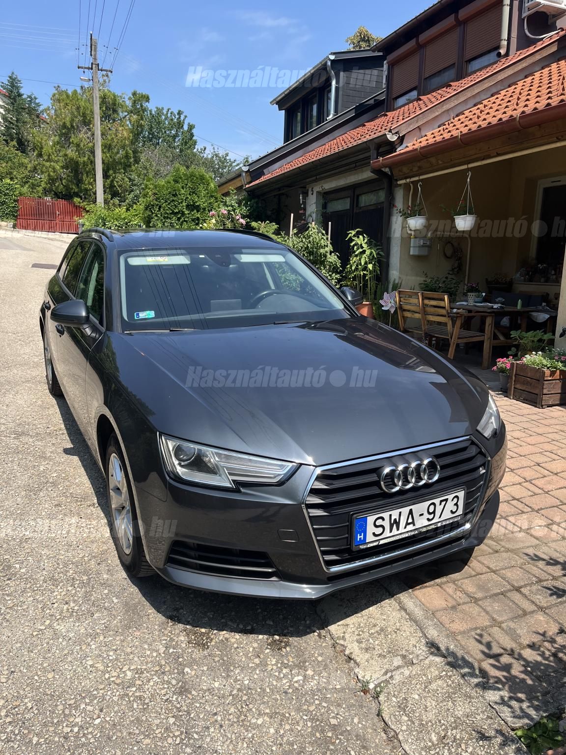 AUDI A4 2016/10 - 1
