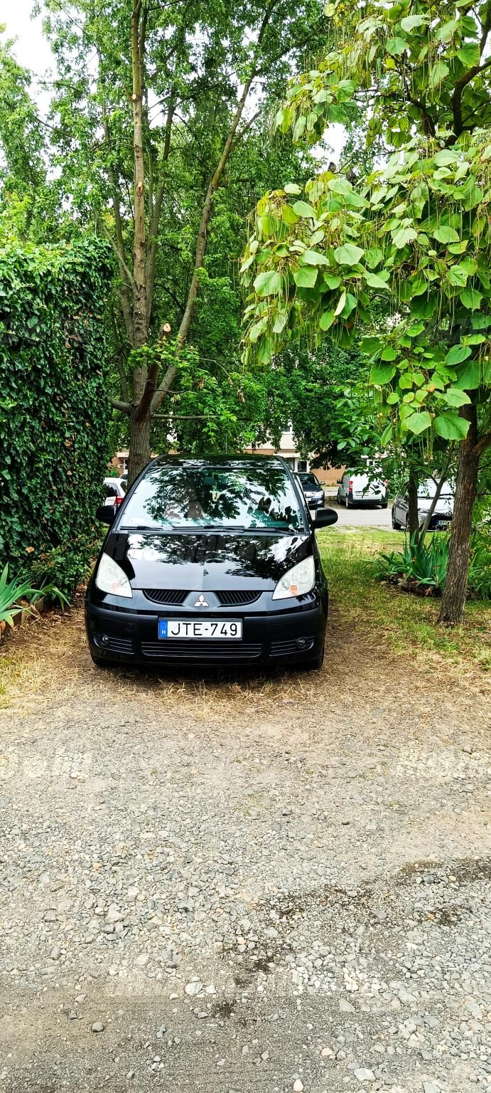 MITSUBISHI COLT 2005 - 1