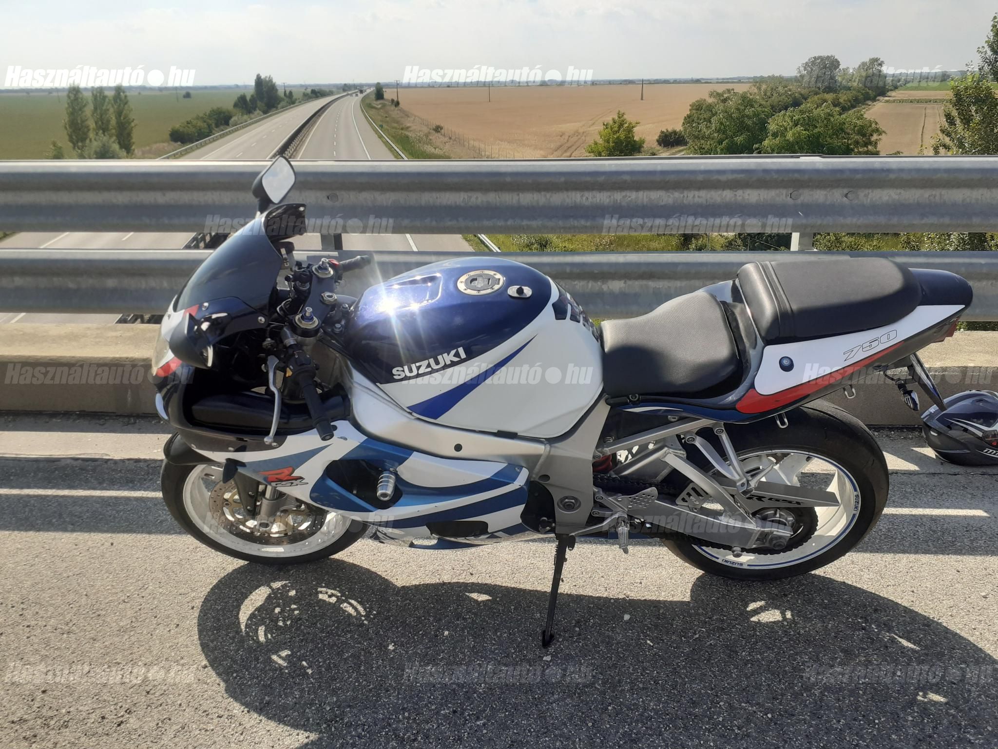 SUZUKI GSX-R 750 2000/4 - 1