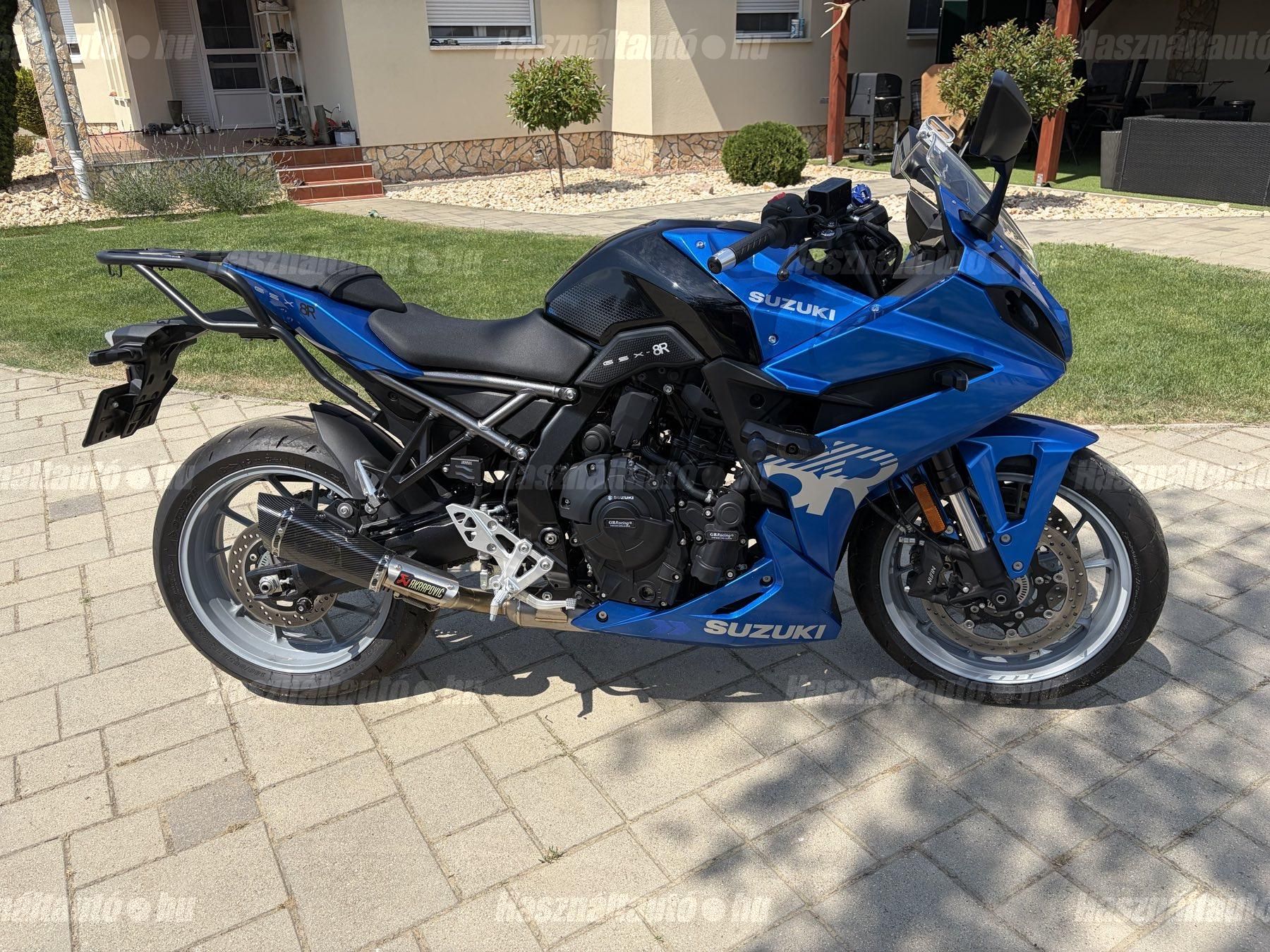 SUZUKI GSX 8 R 2025/3 - 1
