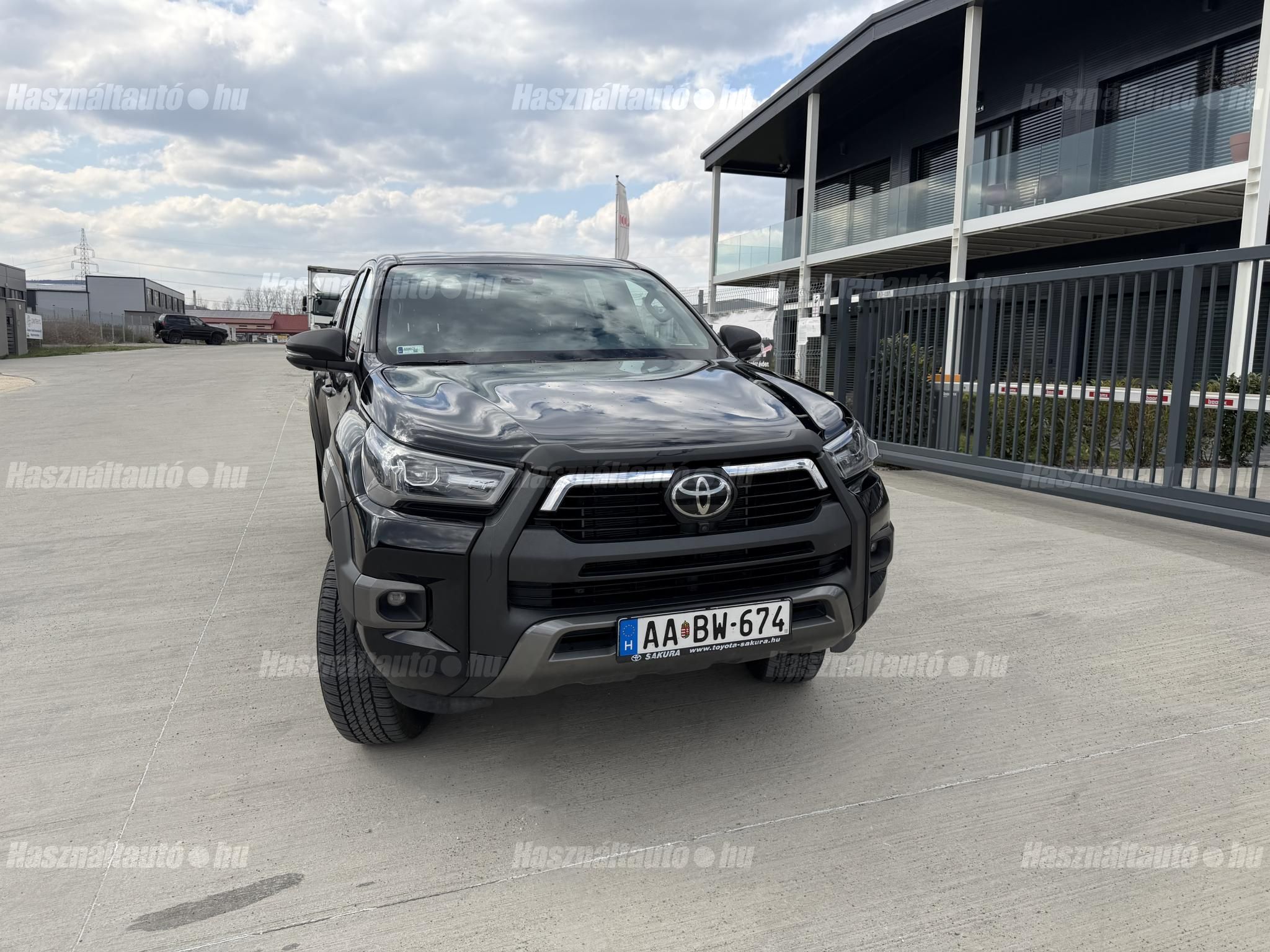 TOYOTA HILUX 2022/12 - 1