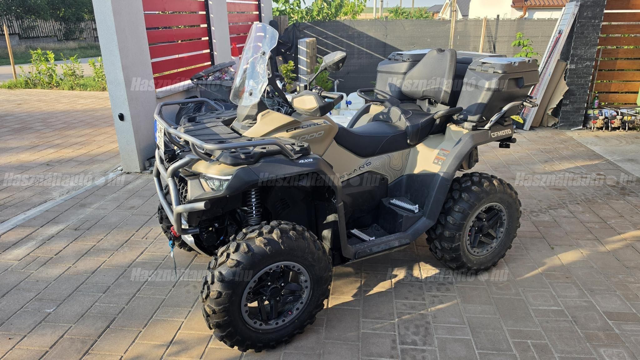 CFMOTO UFORCE 1000 2025/3 - 1
