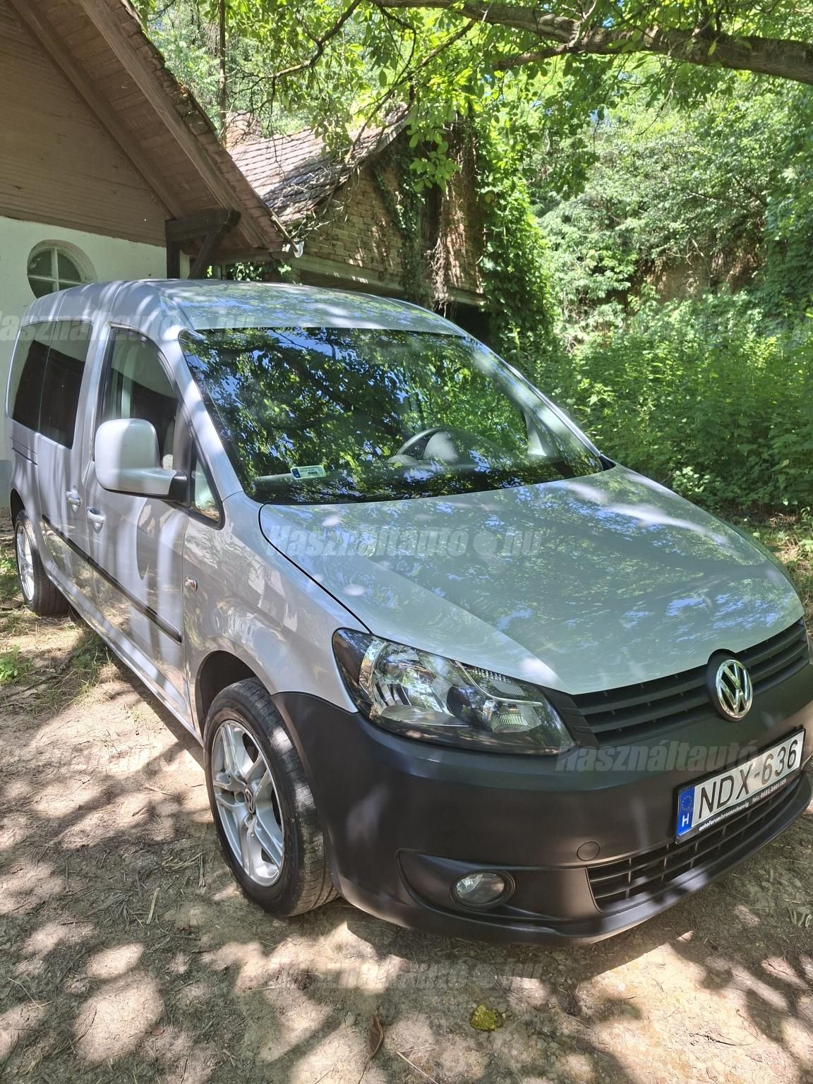 VOLKSWAGEN CADDY MAXI 2011/9 - 1