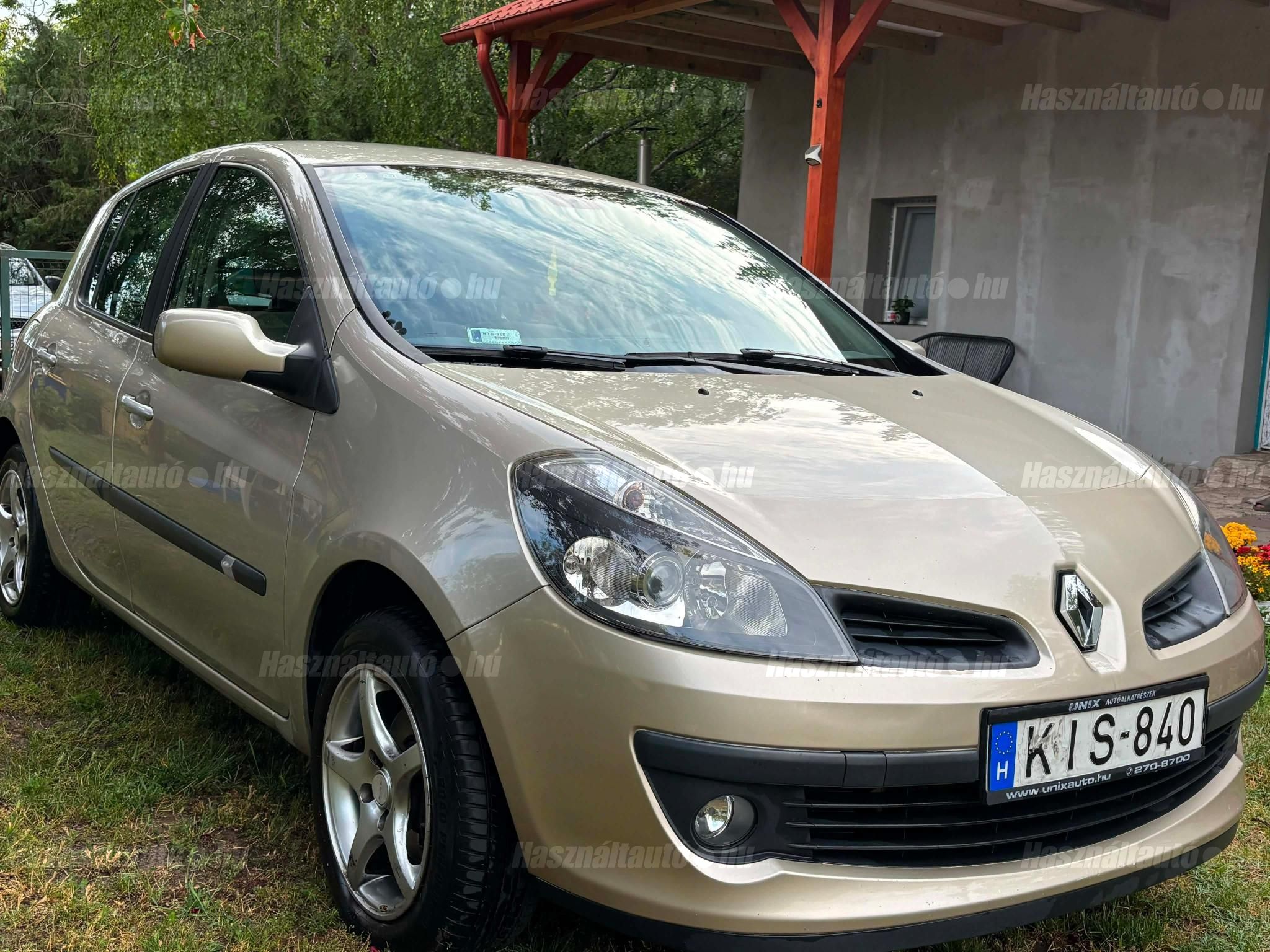 RENAULT CLIO 2006/12 - 1