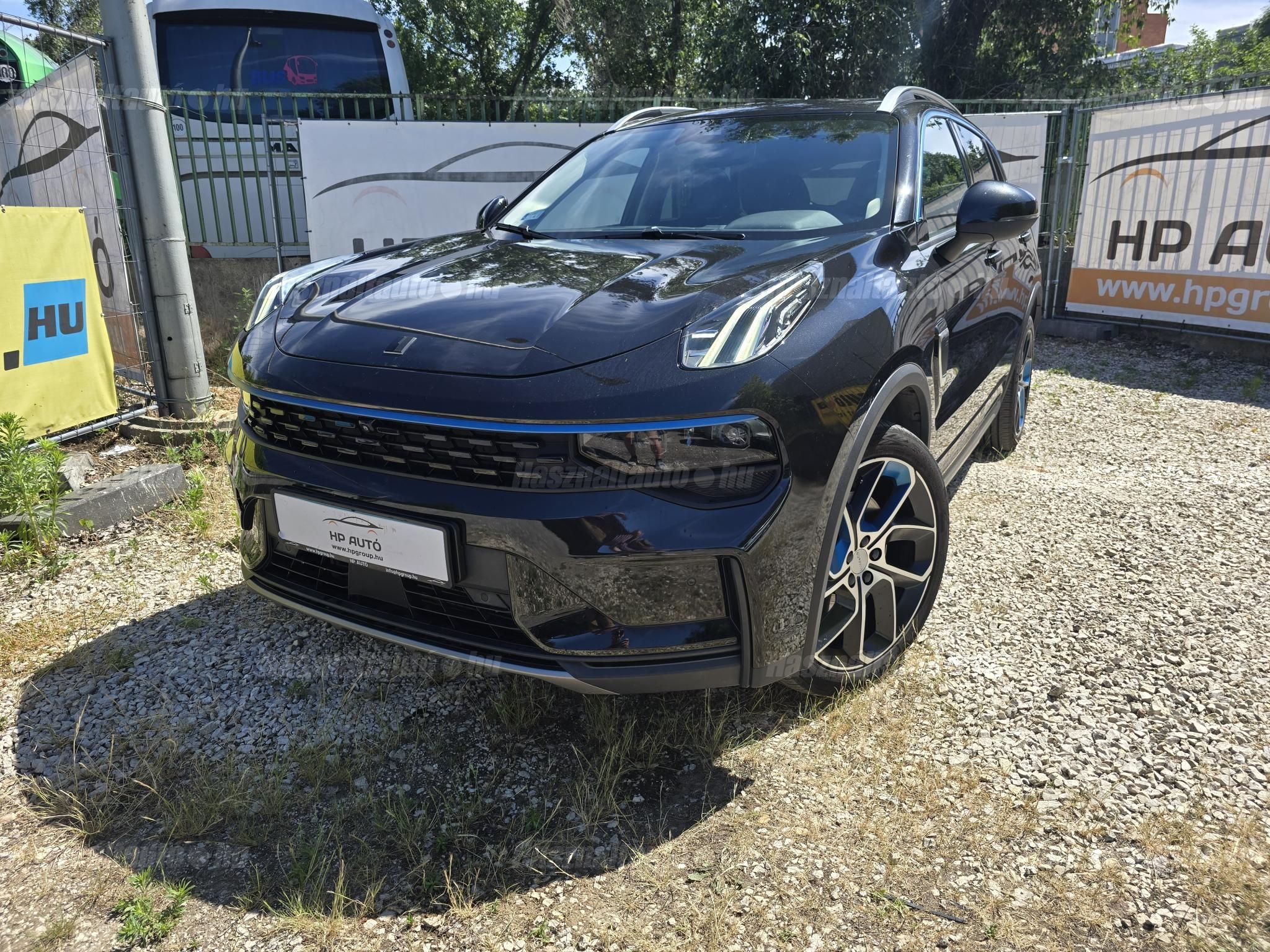 LYNK & CO 01 2022/9 - 1
