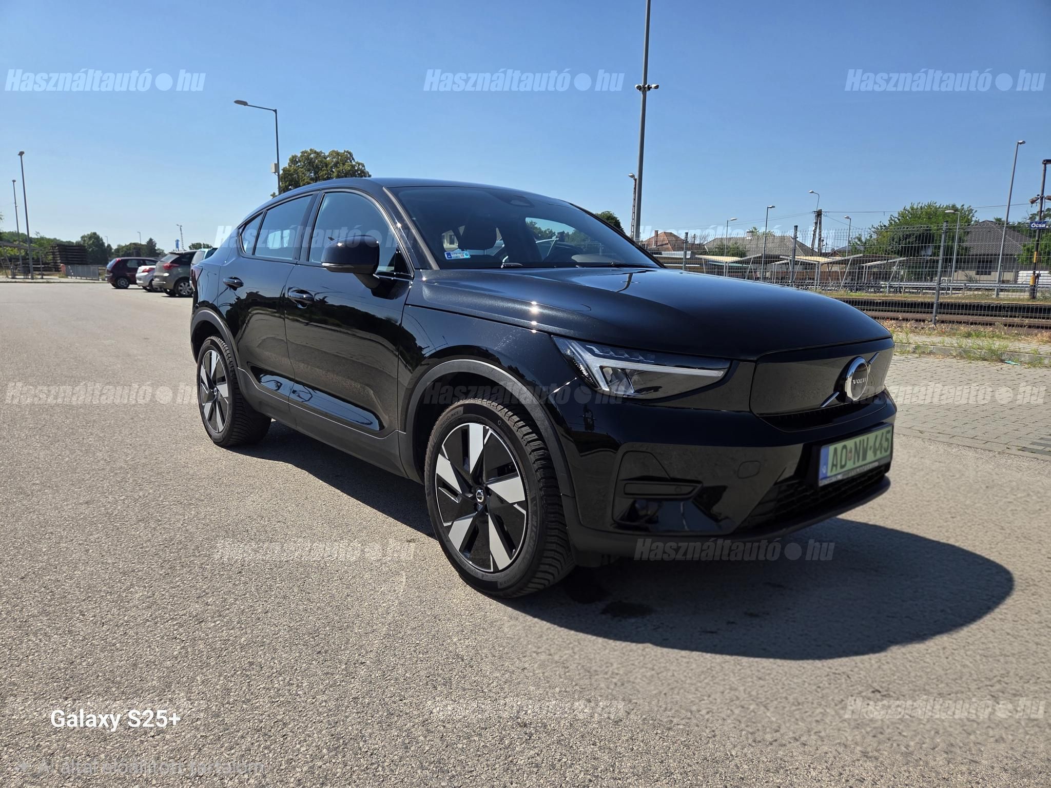 VOLVO C40 2023/12 - 1