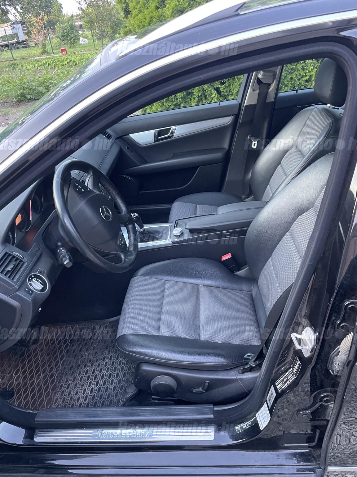 MERCEDES-BENZ C 220 2010/5 - 1