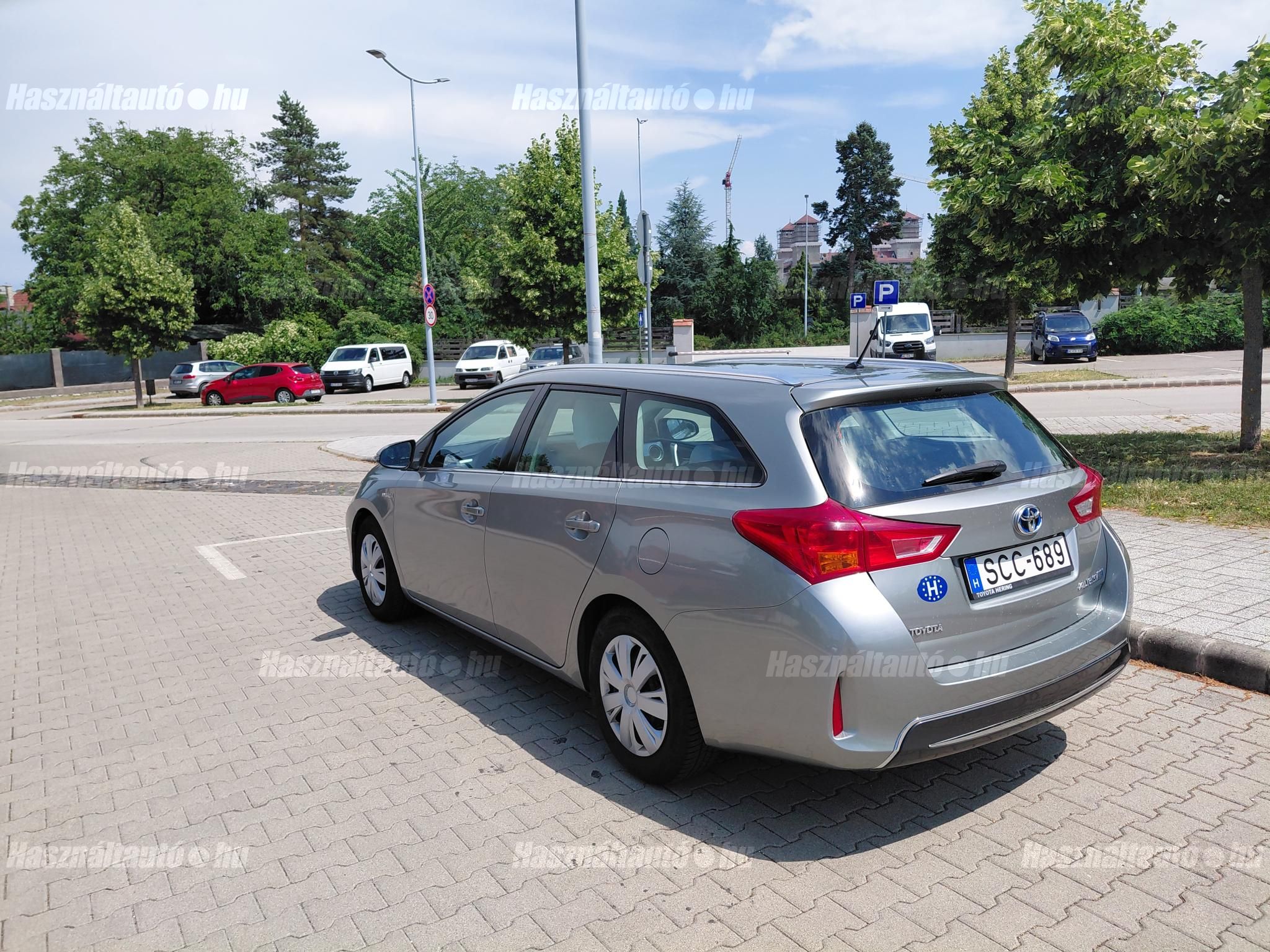 TOYOTA AURIS 2015/5 - 1