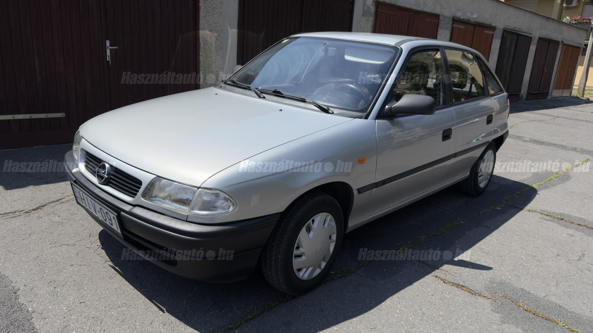 OPEL ASTRA F 2001/4 - 1
