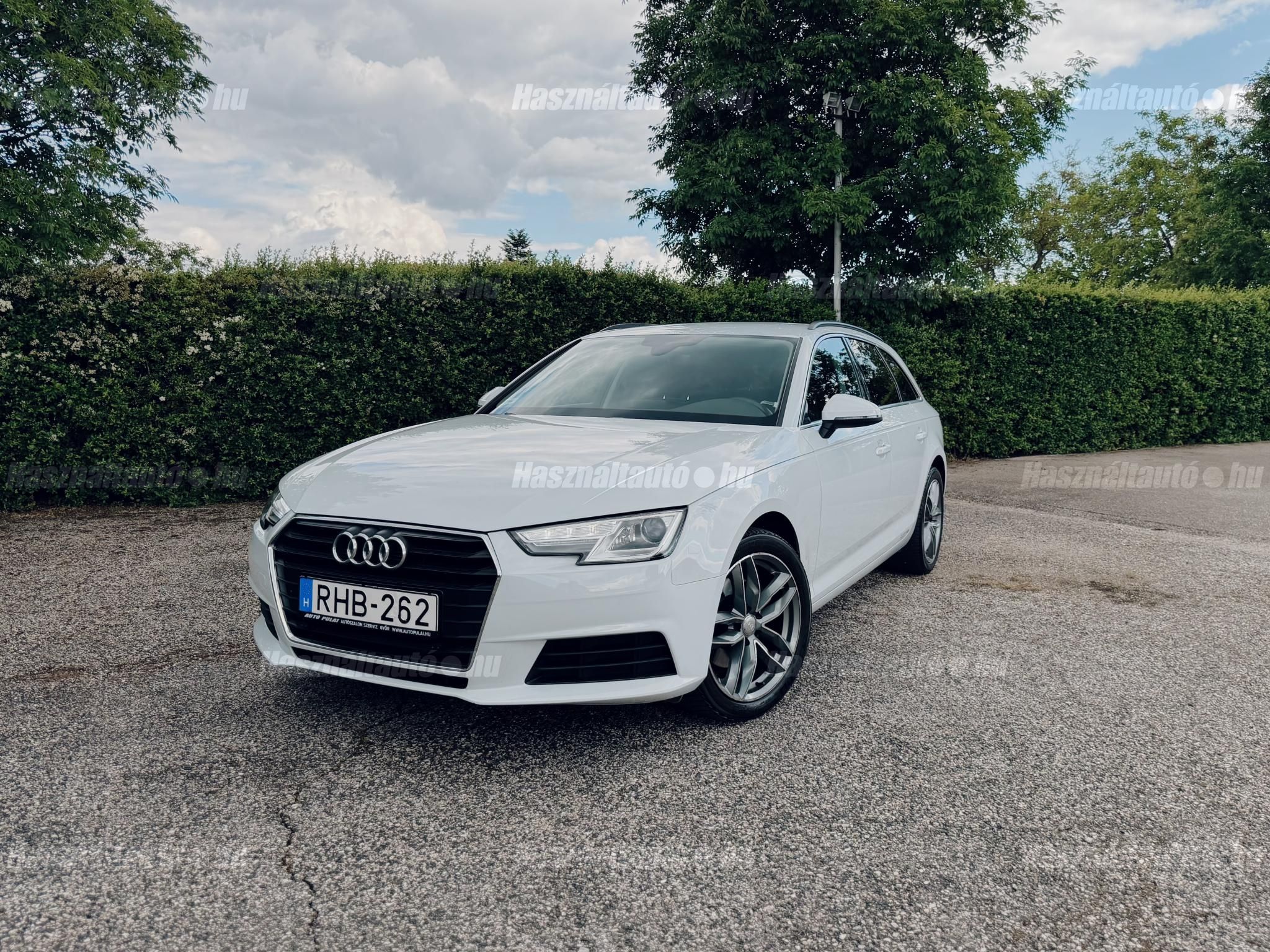 AUDI A4 2016/6 - 1
