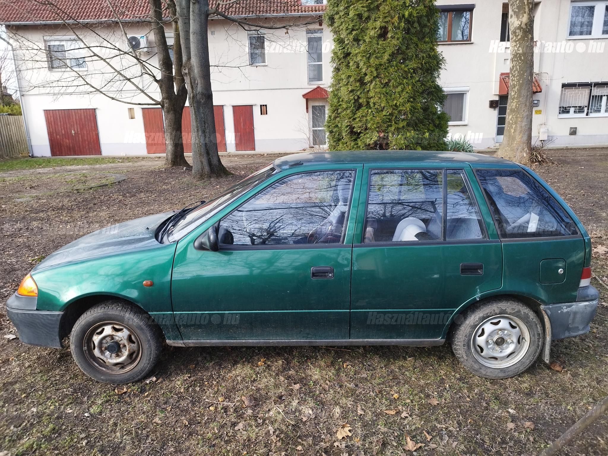 SUZUKI SWIFT 1998/3 - 1