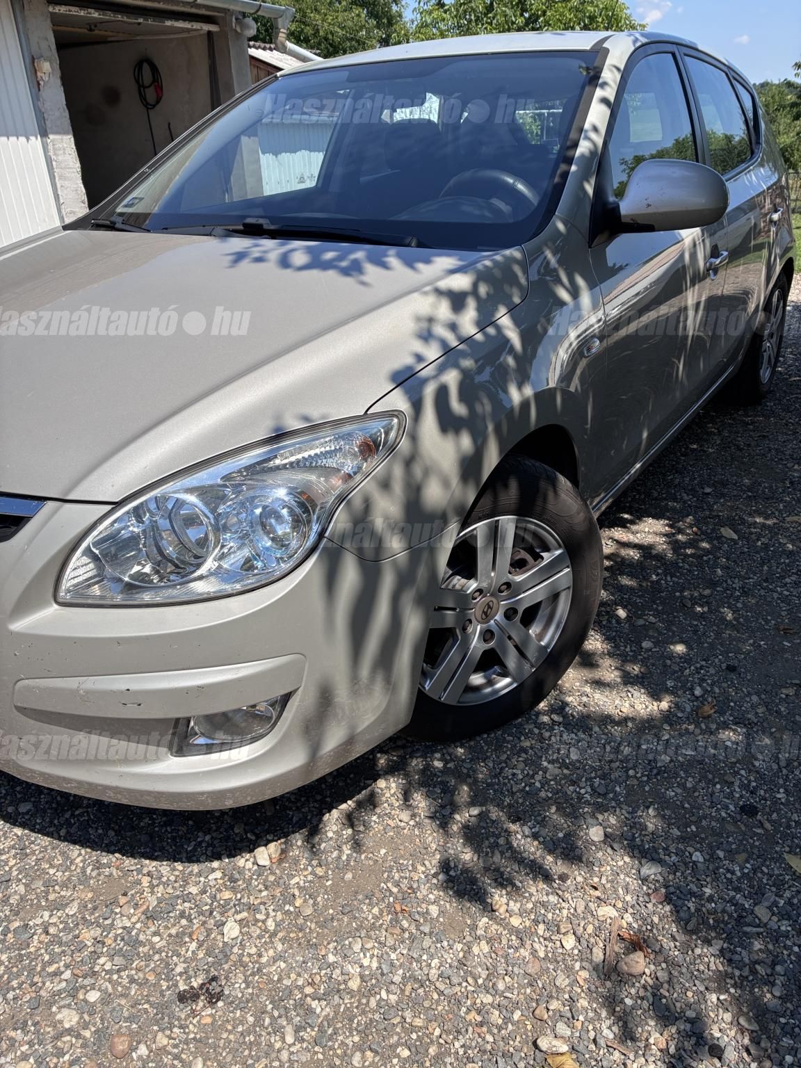 HYUNDAI I30 2008/1 - 1