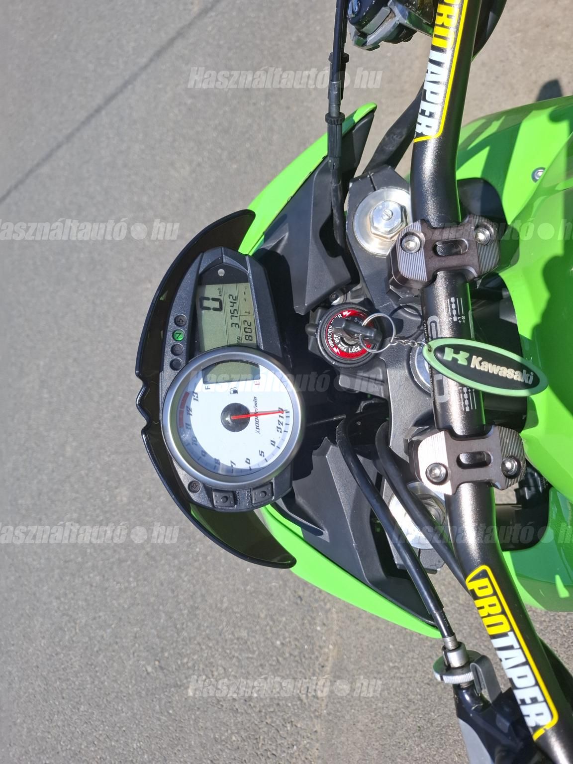 KAWASAKI Z 1000 2008/8 - 1