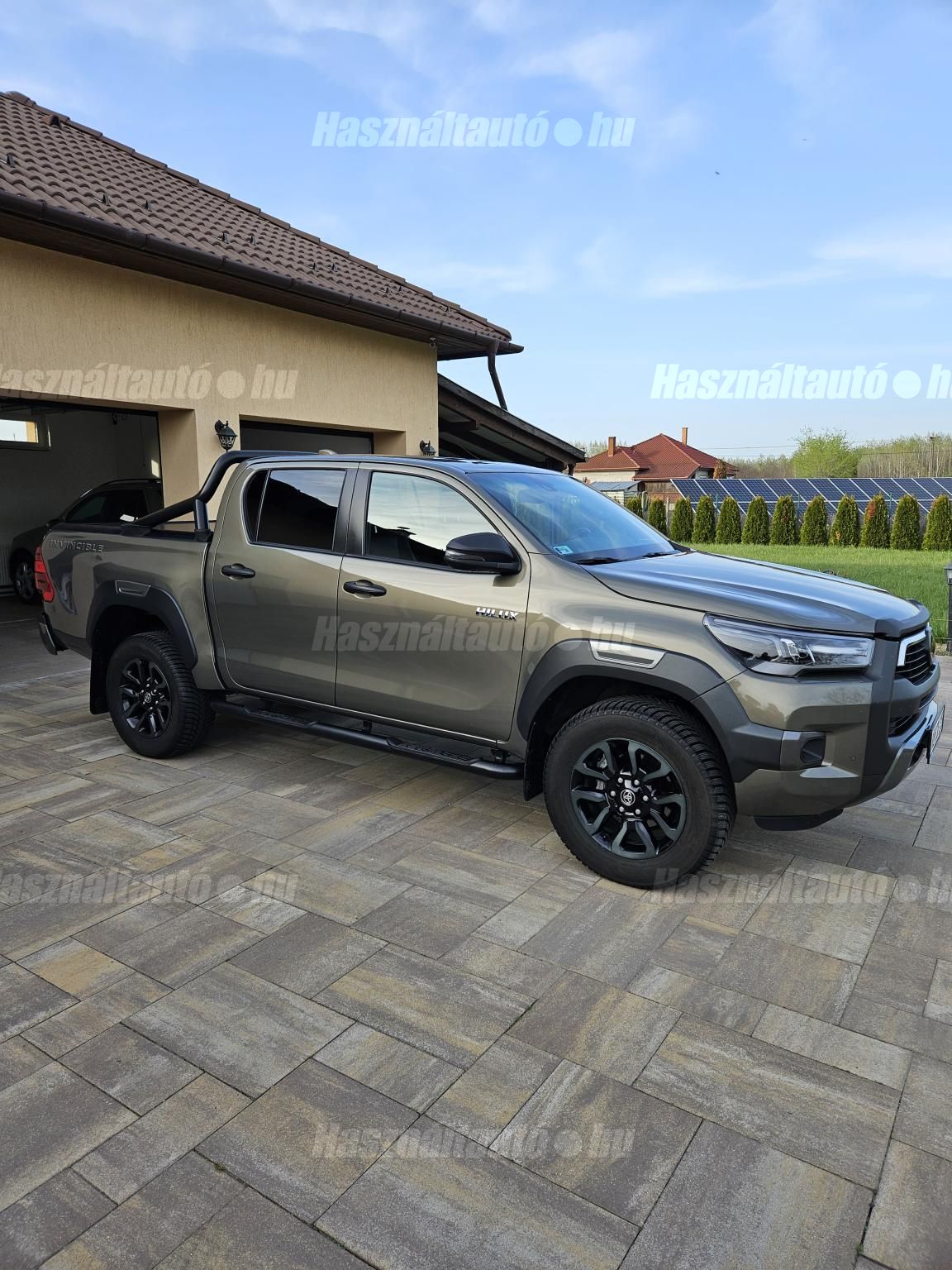 TOYOTA HILUX 2023/5 - 1