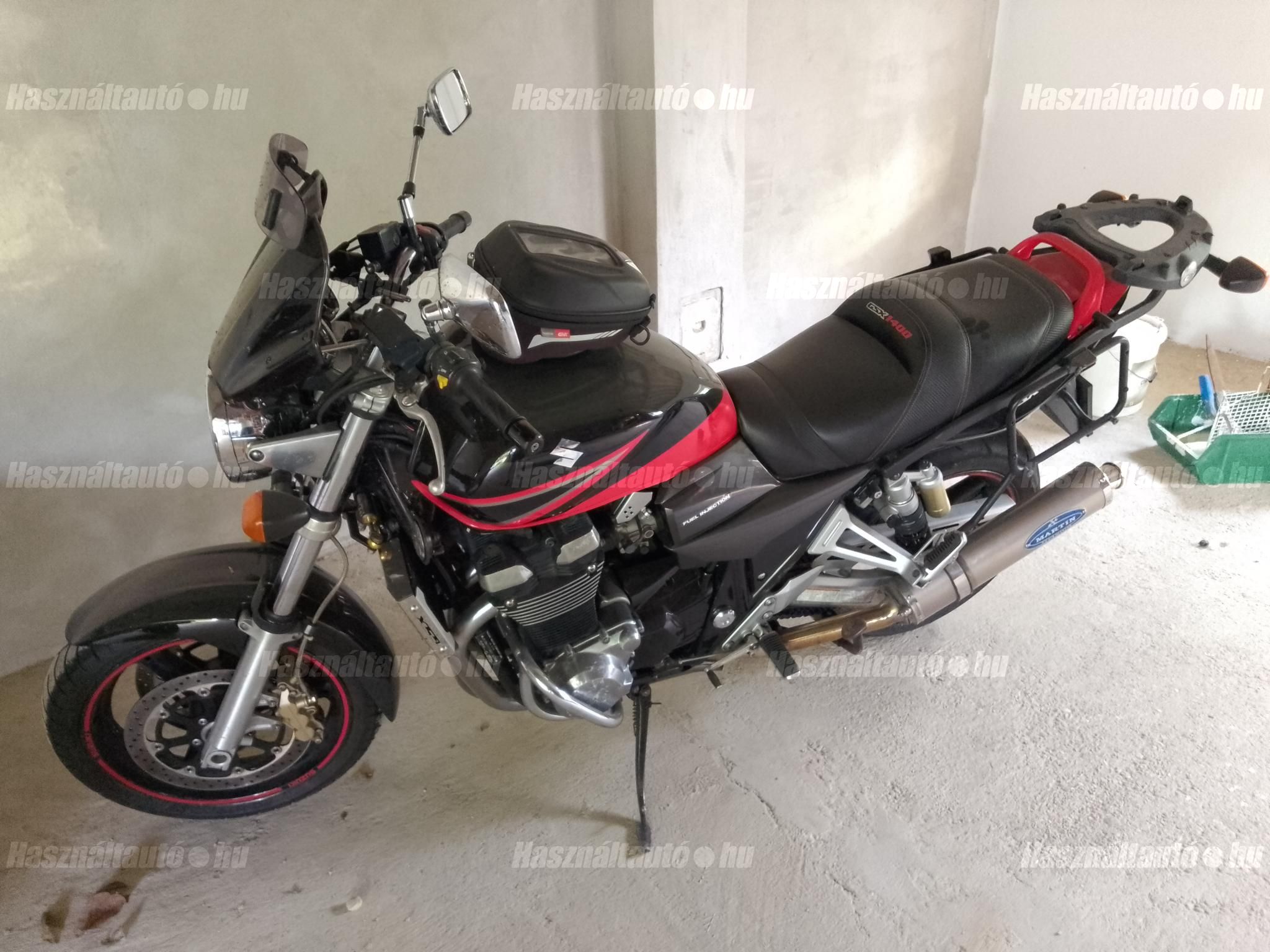 SUZUKI GSX 1400 2004/12 - 1