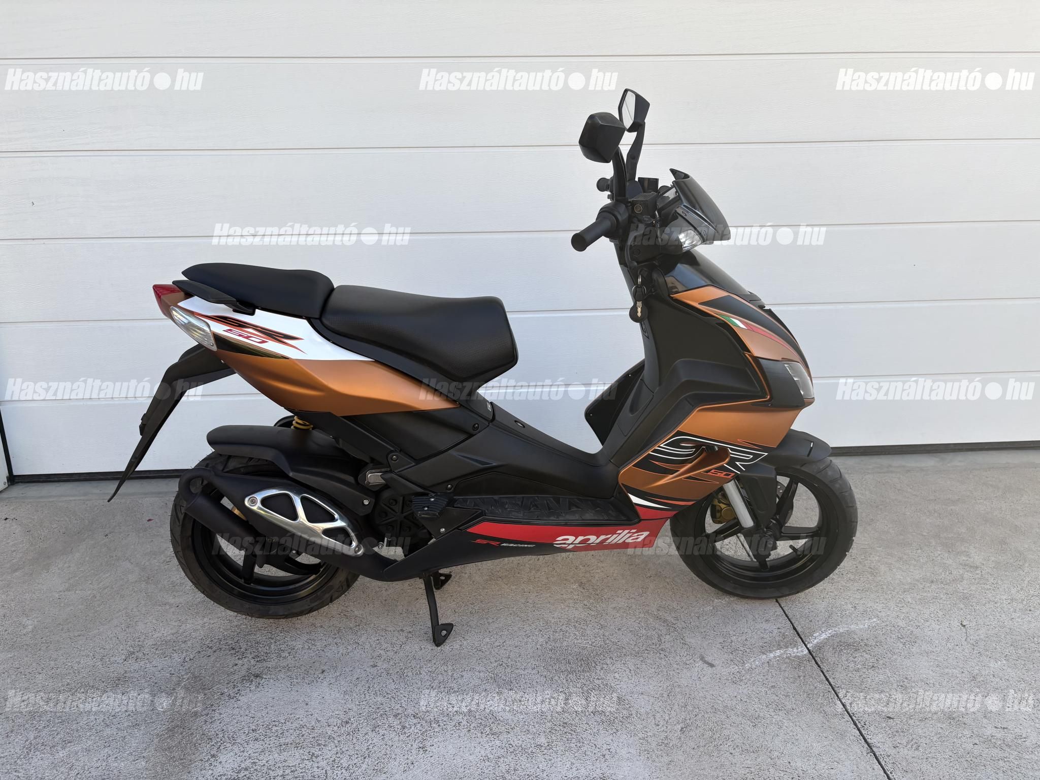 APRILIA SR 50 2015 - 1