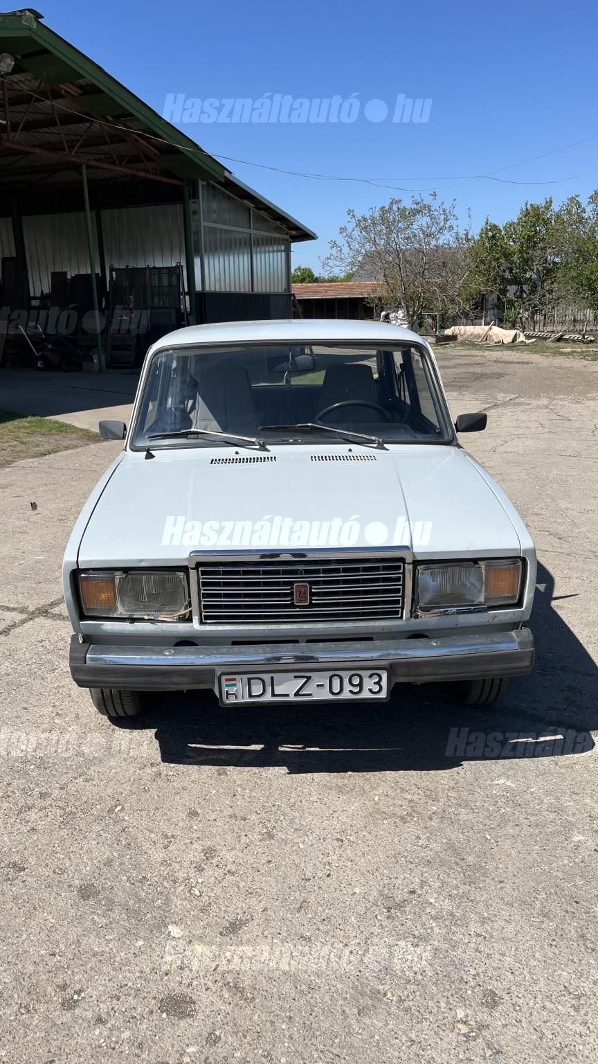 LADA 2107 1990 - 1