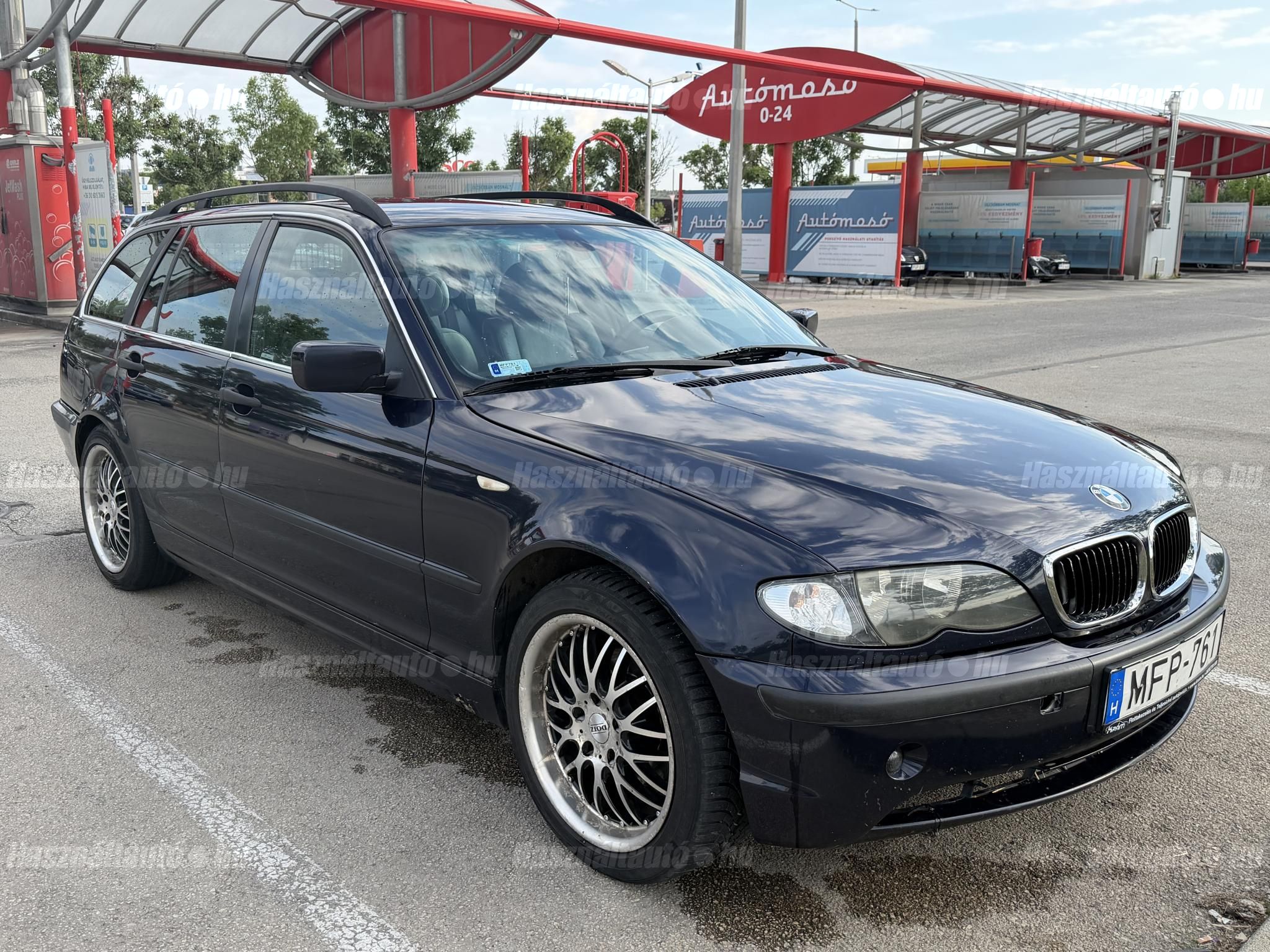 BMW 318 2004/12 - 1