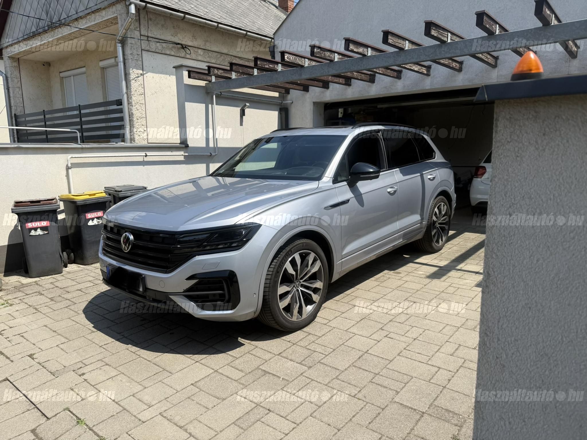 VOLKSWAGEN TOUAREG 2022/9 - 1