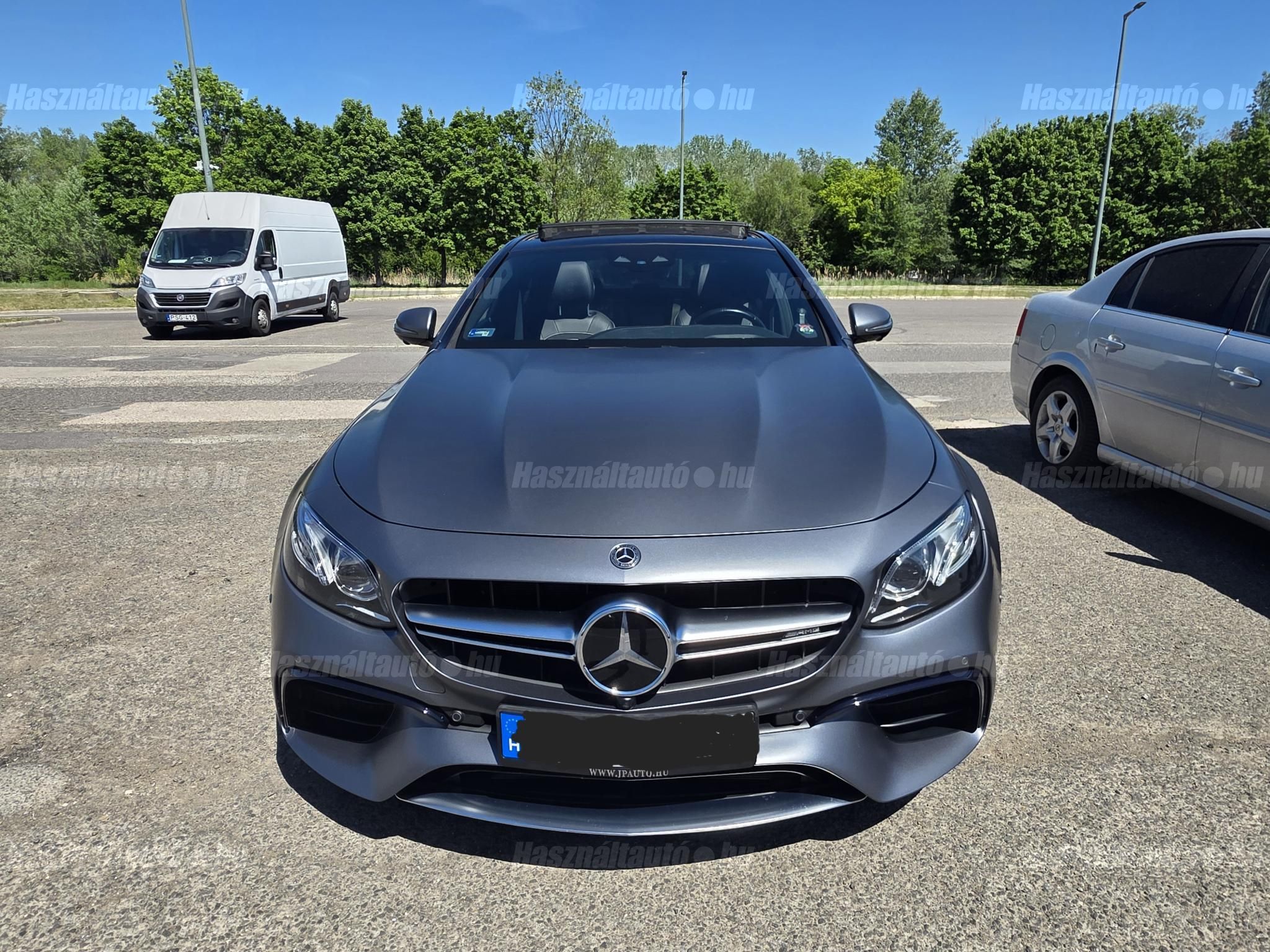 MERCEDES-AMG E 63 2018/11 - 1
