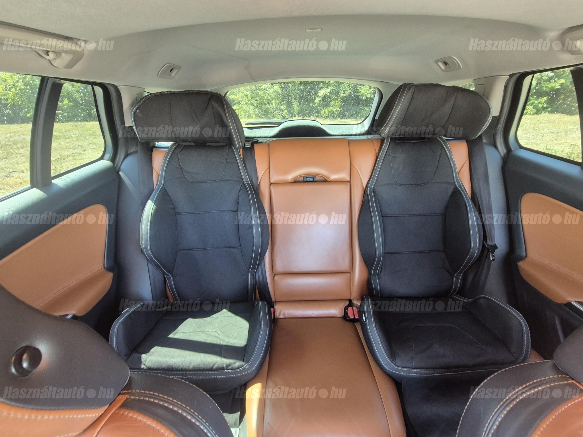 VOLVO V60 2014/2 - 1