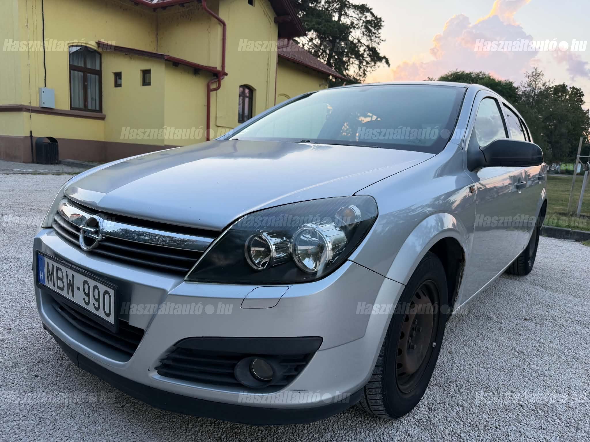 OPEL ASTRA H 2006/7 - 1