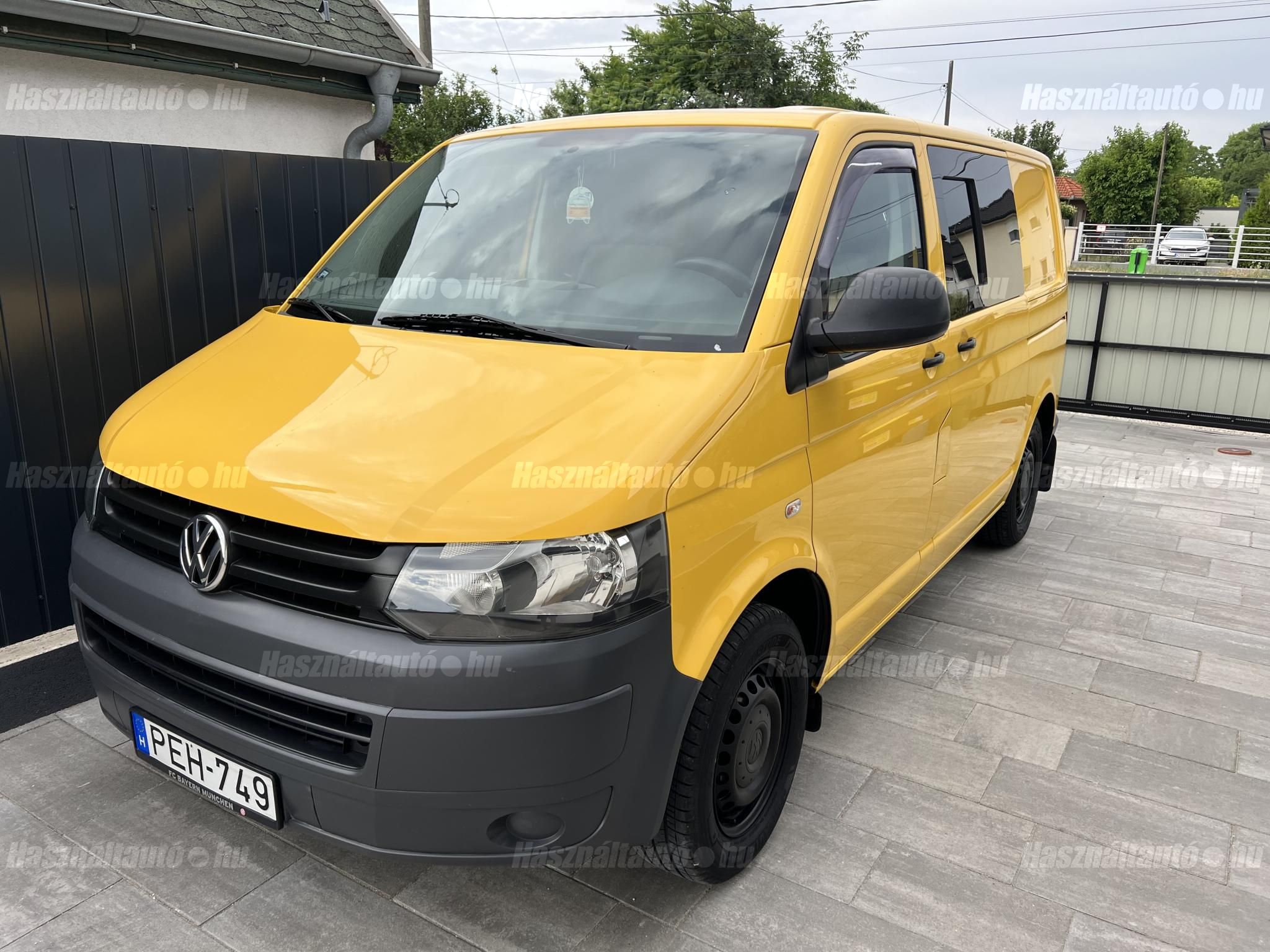 VOLKSWAGEN TRANSPORTER T5 2013/4 - 1