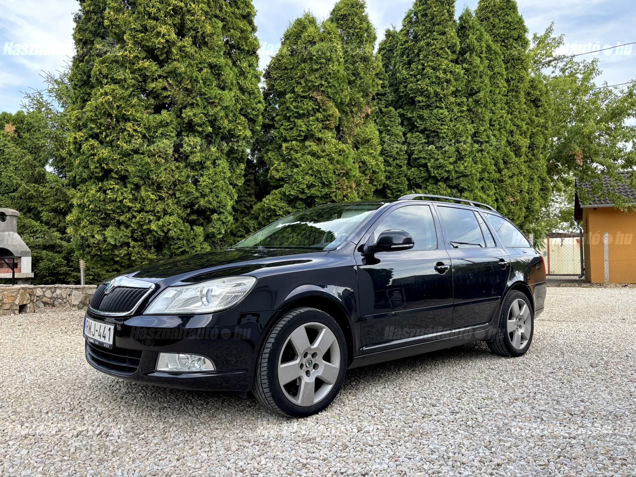 SKODA OCTAVIA 2011/3 - 1