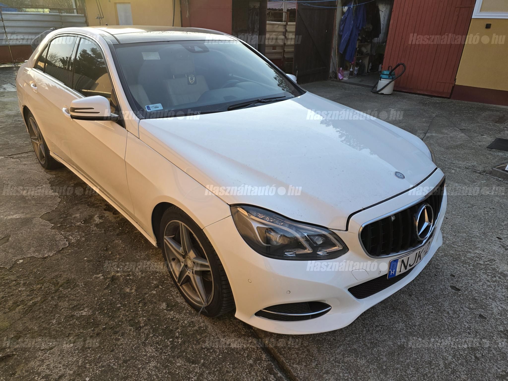 MERCEDES-BENZ E 220 2013/11 - 1